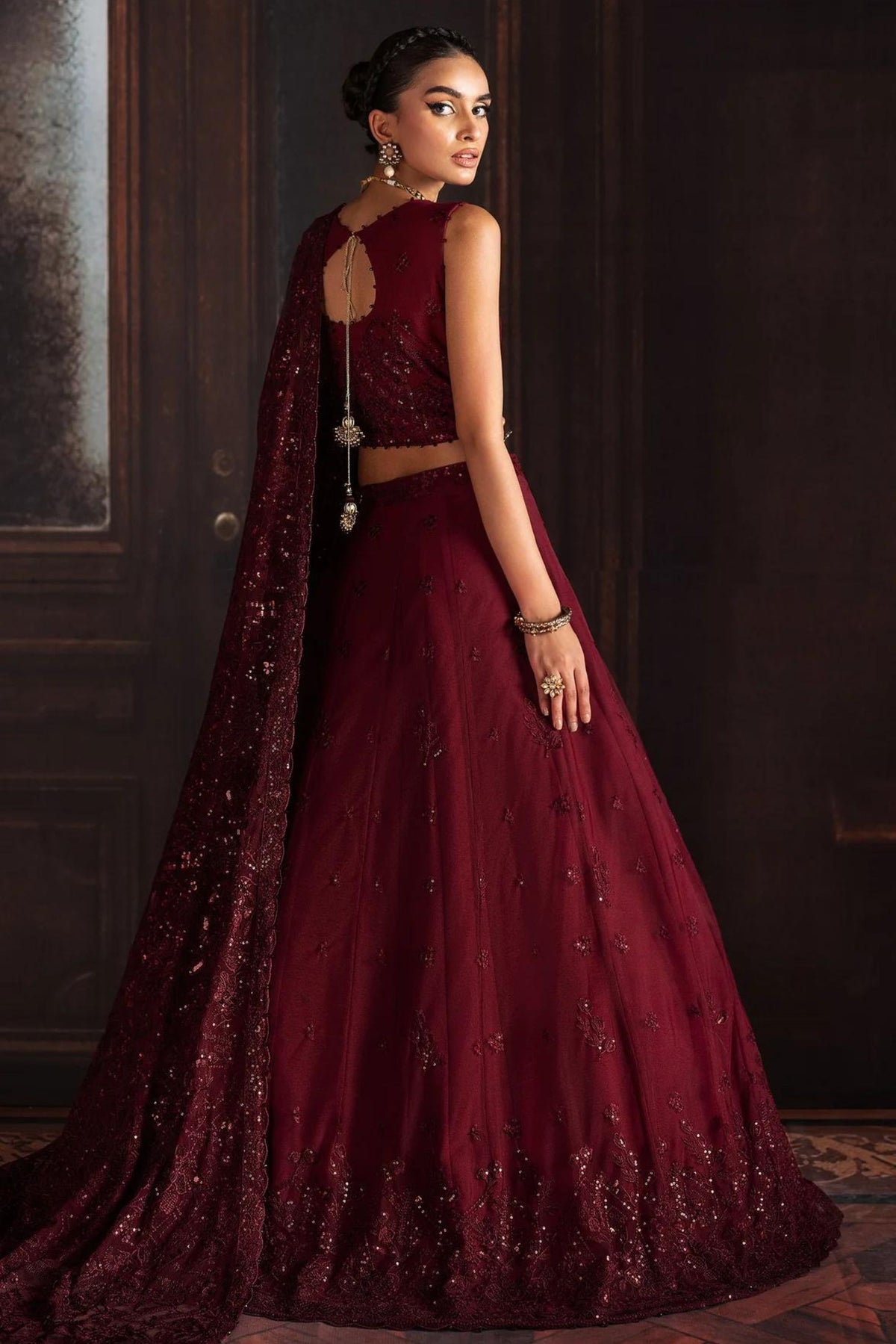 Pakistani Wedding Clothes For Females