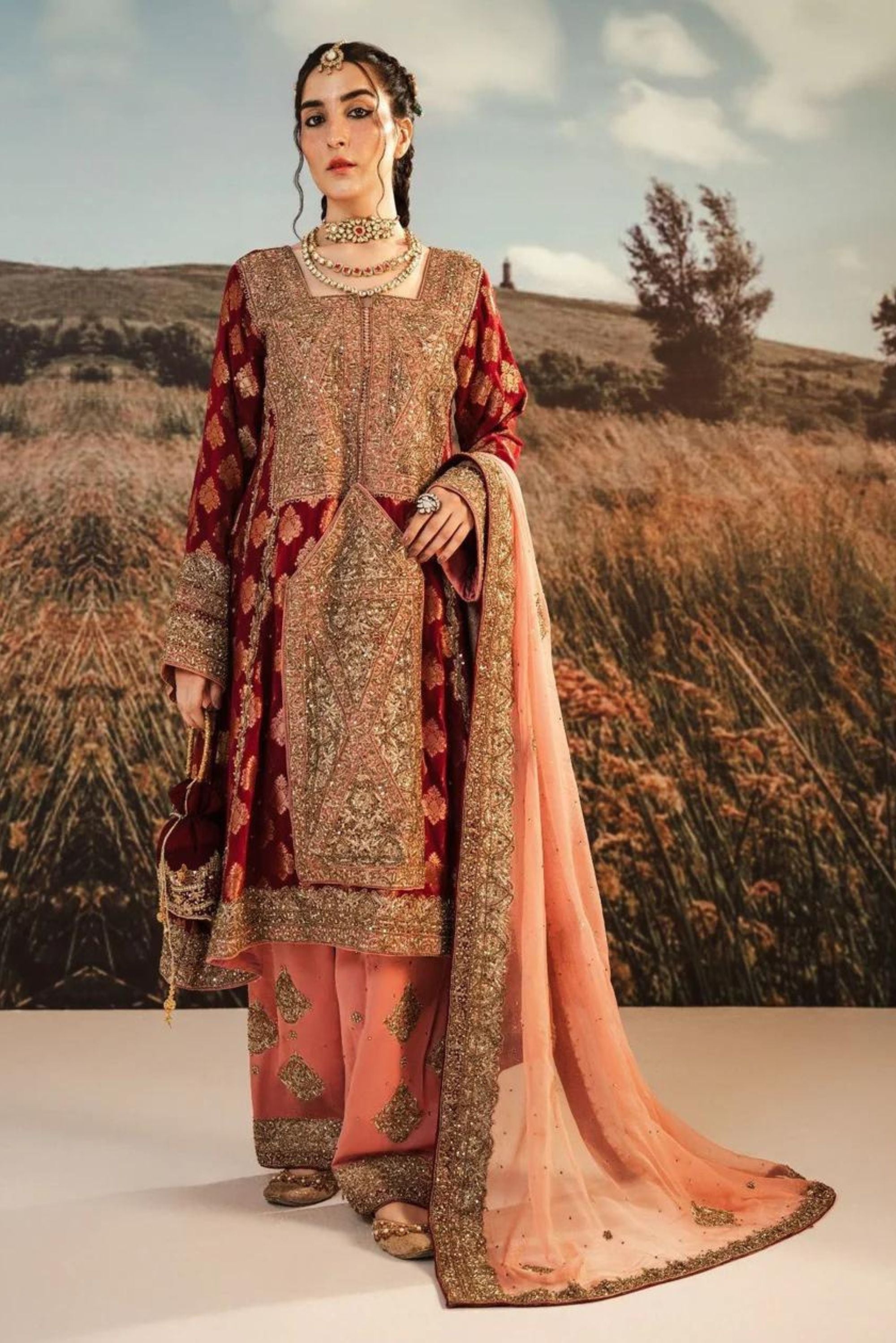 Traditional Pakistani Wedding Outfits