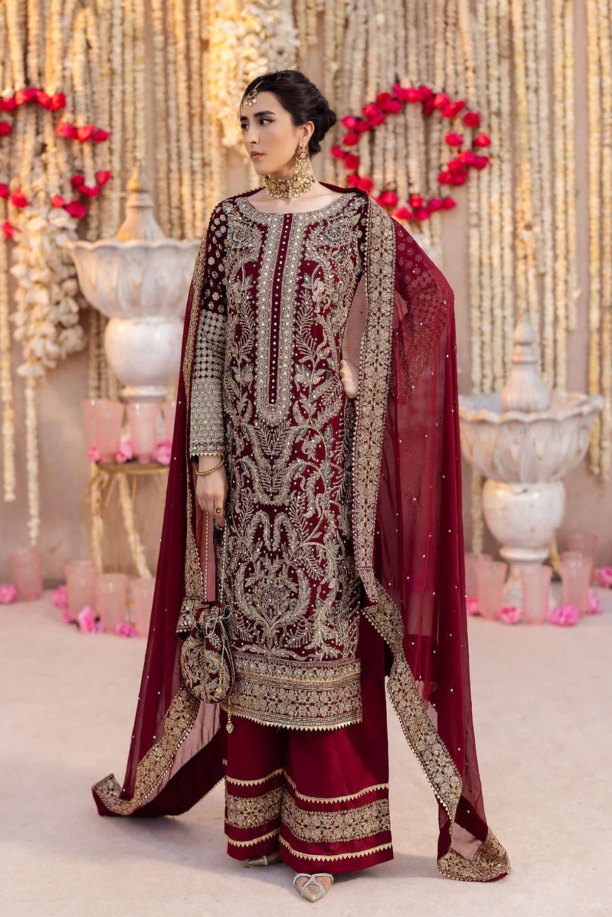 Pakistani Wedding Women Outfits