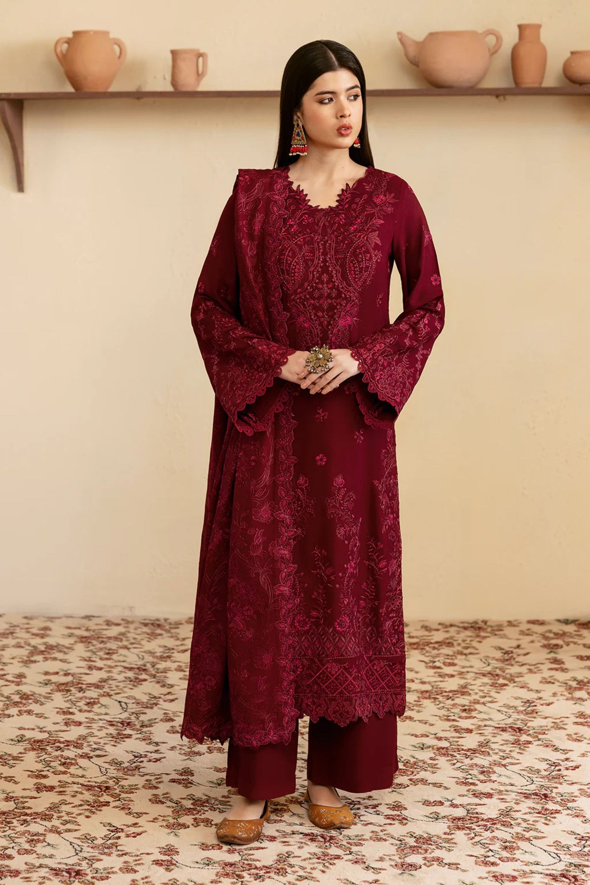 Pakistani Suits To Attend Get Togethers