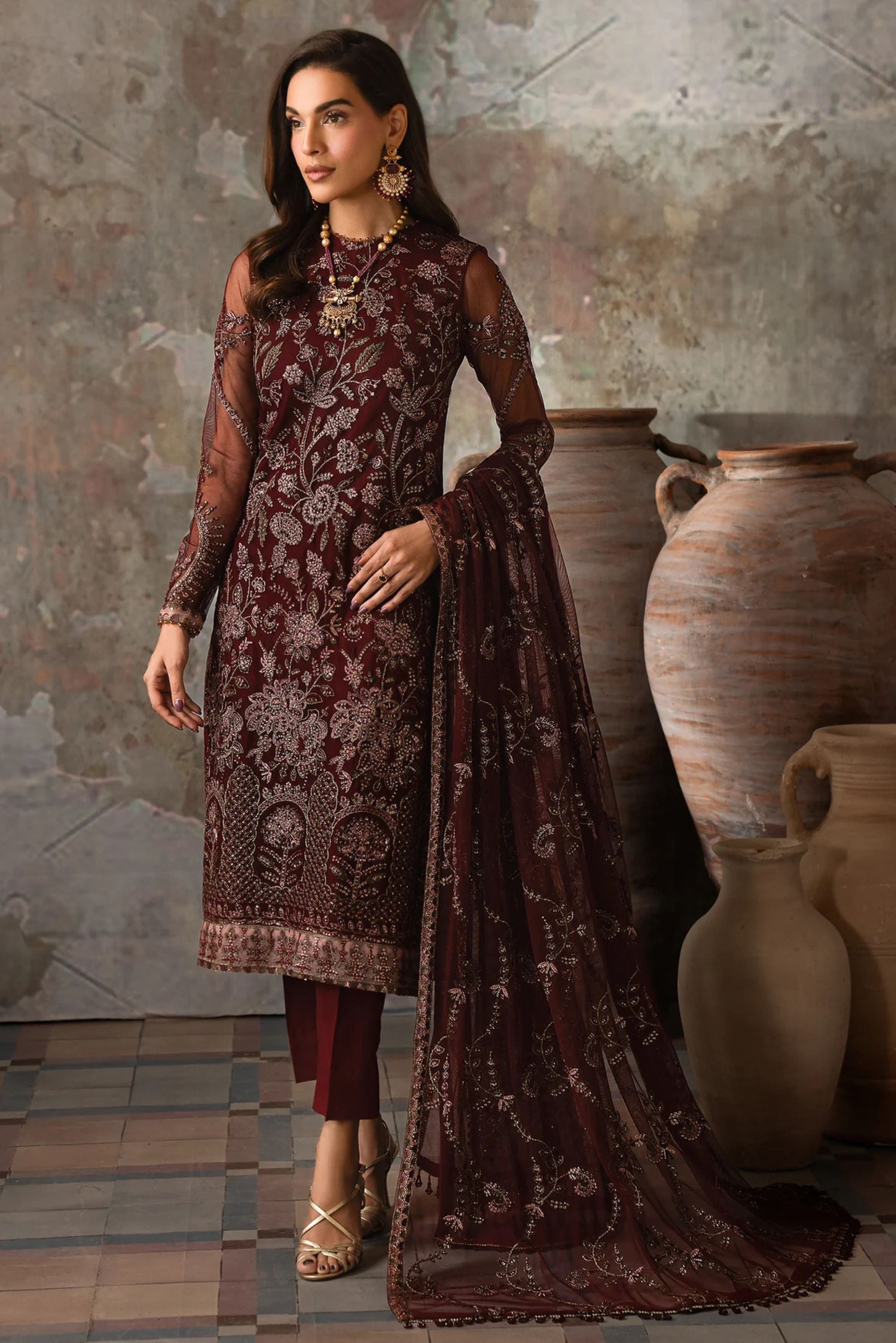 Pakistani Wedding Party Outfits | UK, USA, AU