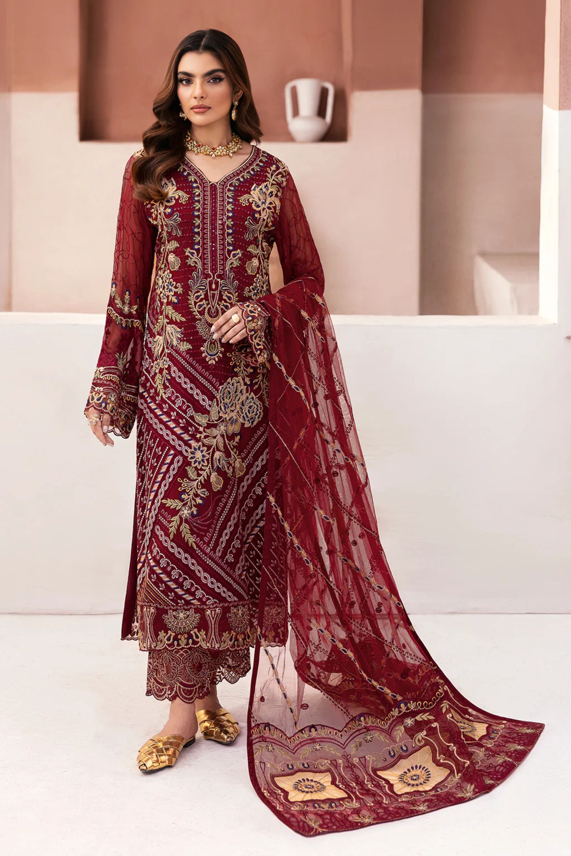 Party Dress For Pakistani Get Togethers