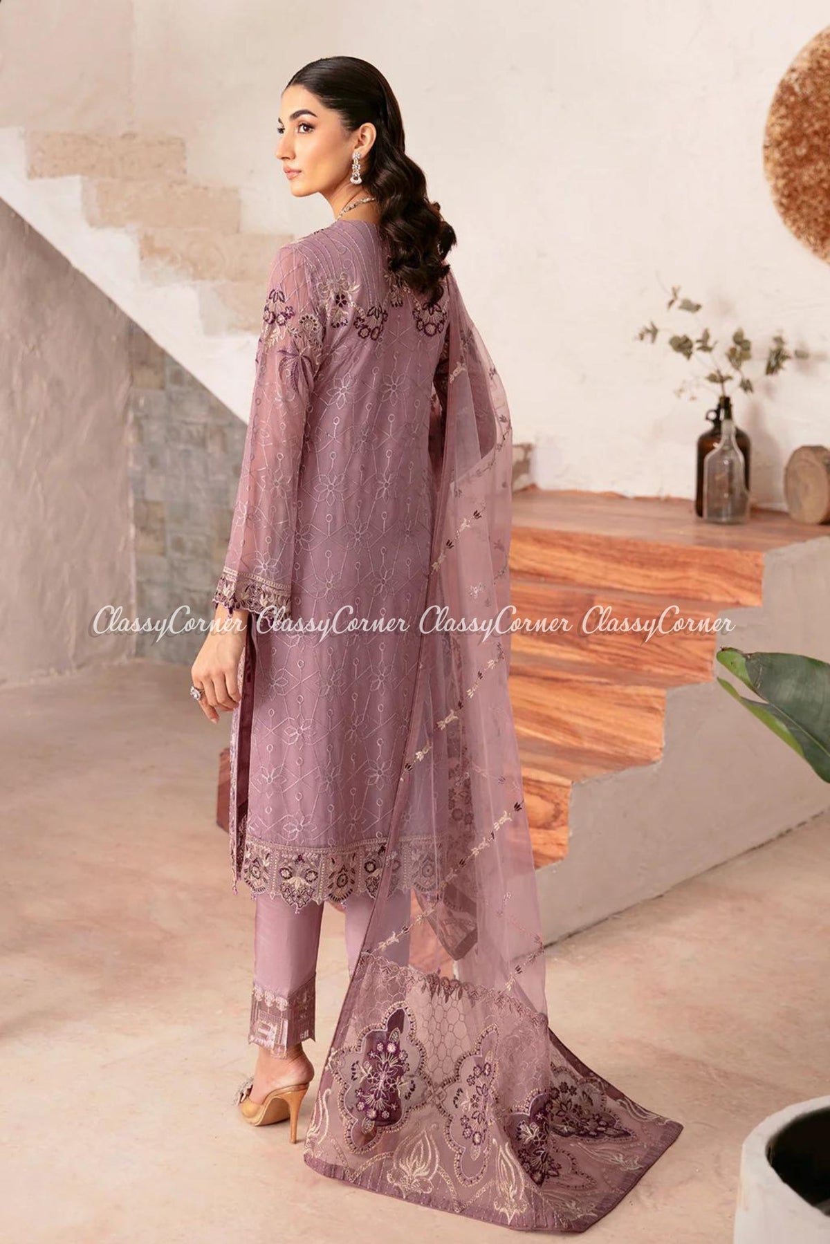 Pakistani wedding attire for women