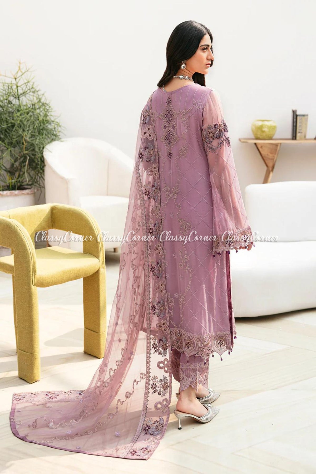 pakistani wedding guest outfits 