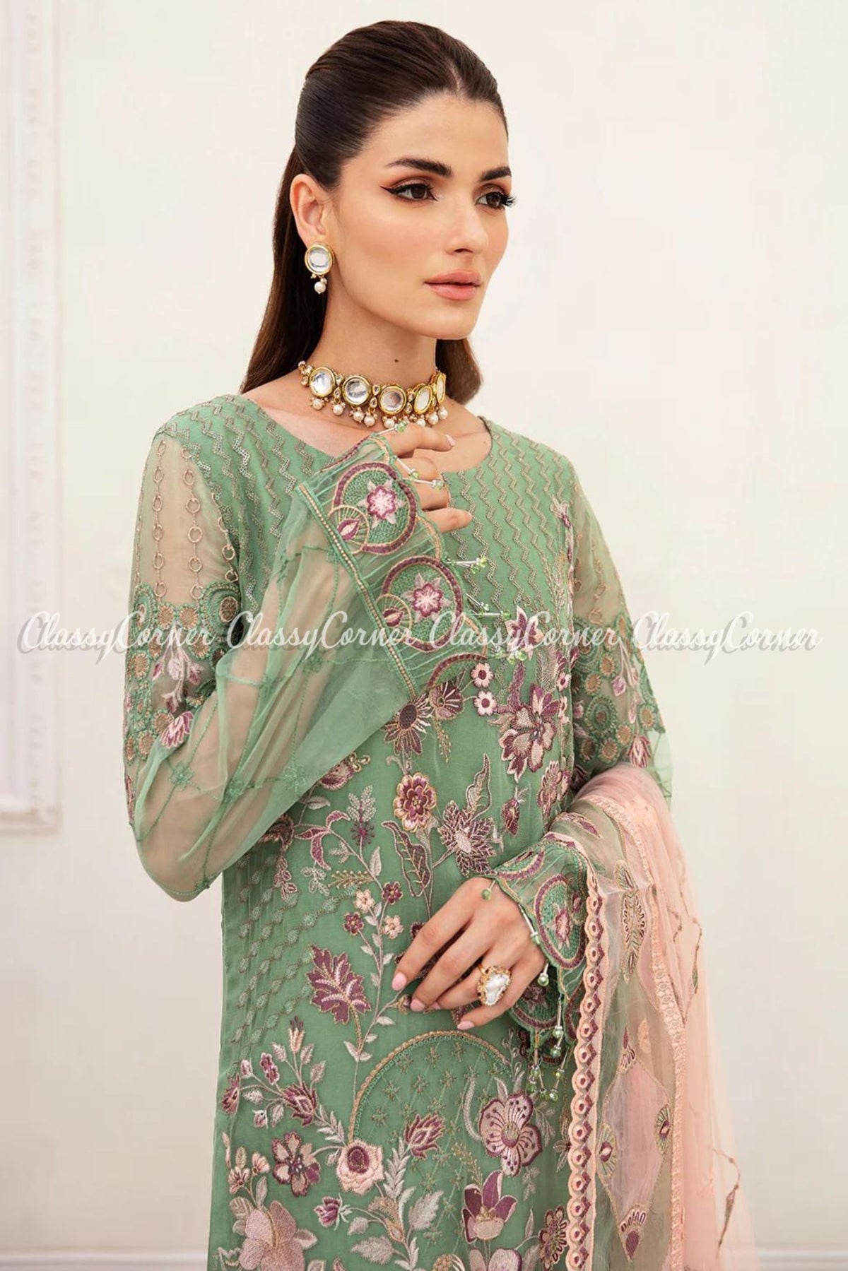 pakistani wedding guest outfits 2023