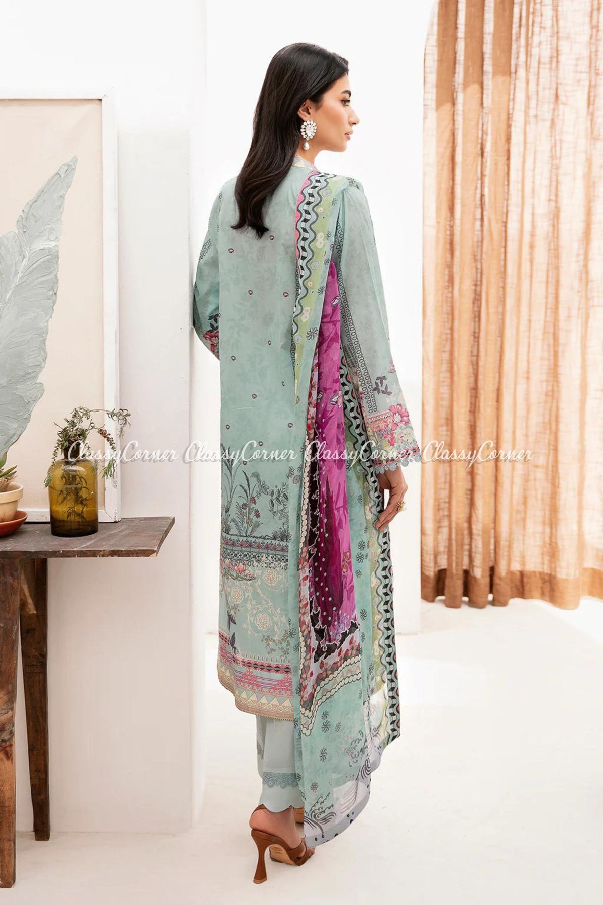 pakistani formal women outfits