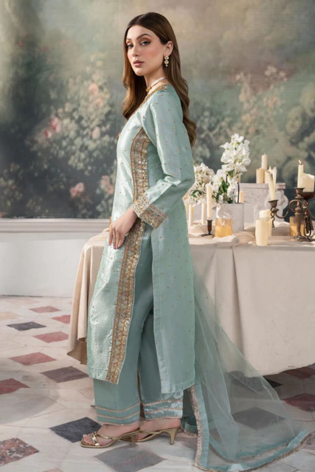 Pakistani Wedding Ensembles For Females