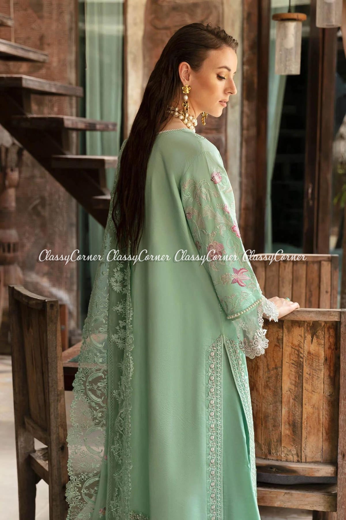 Latest pakistani Party Wear Lawn Suits