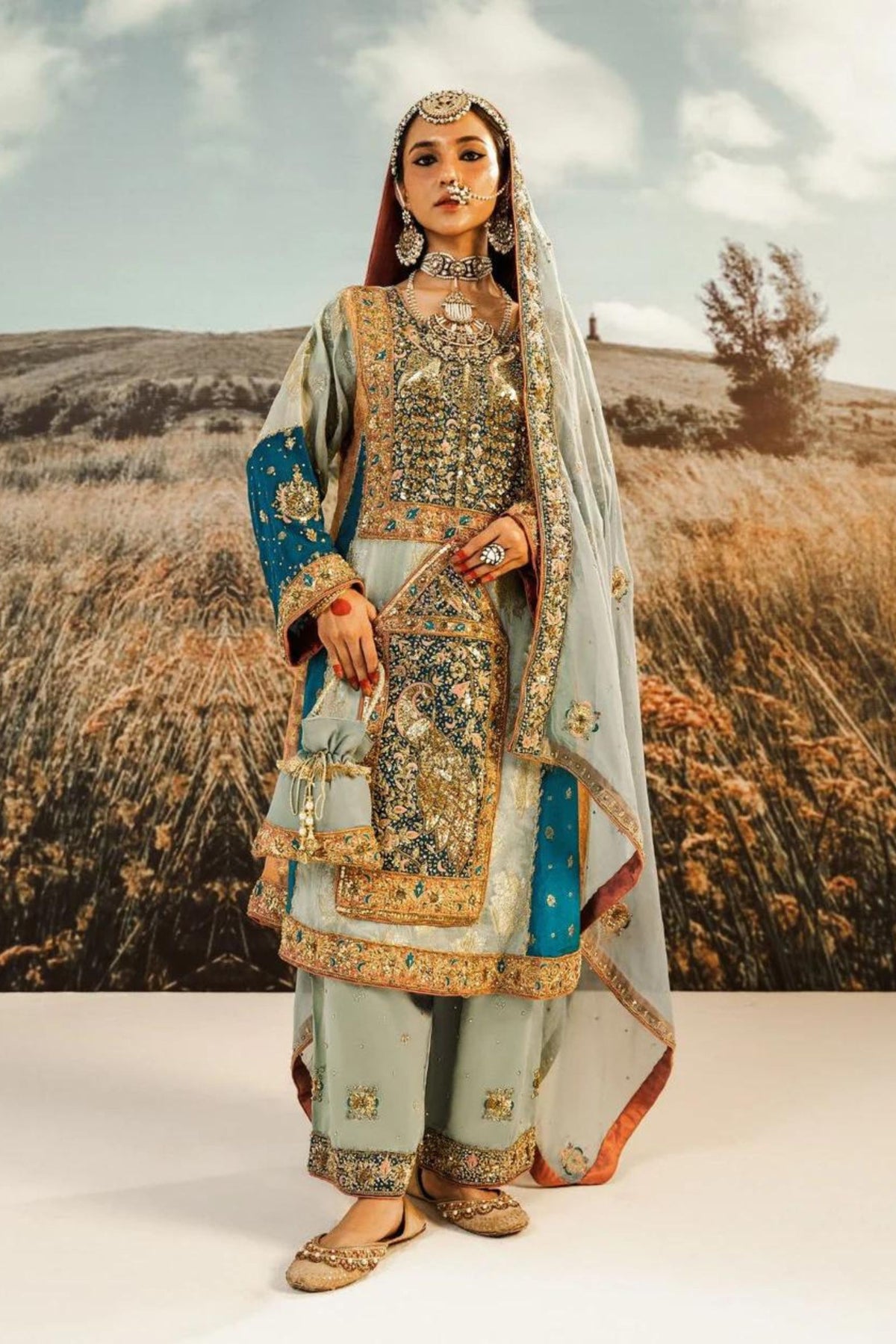 Pakistani Wedding Outfits For Guests