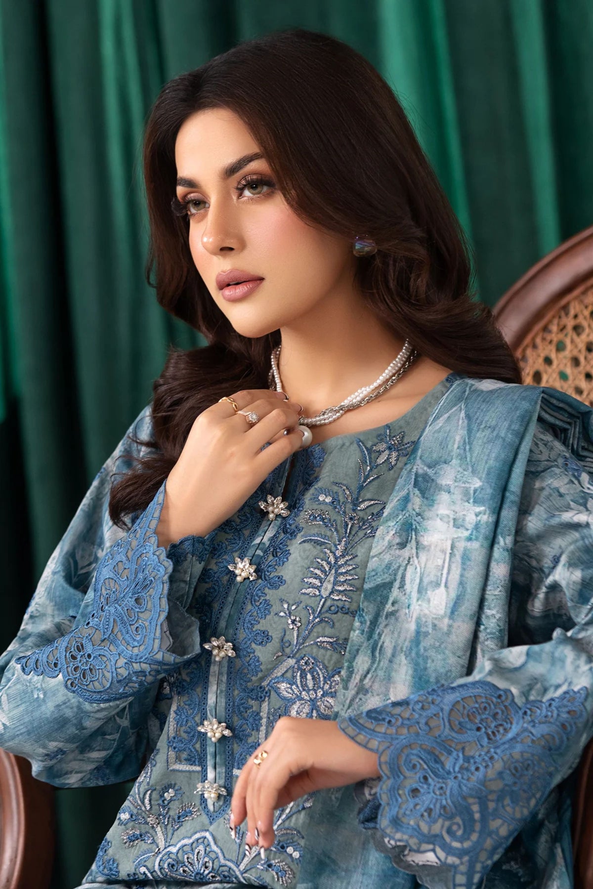 Best Pakistani Formal Wear Suits