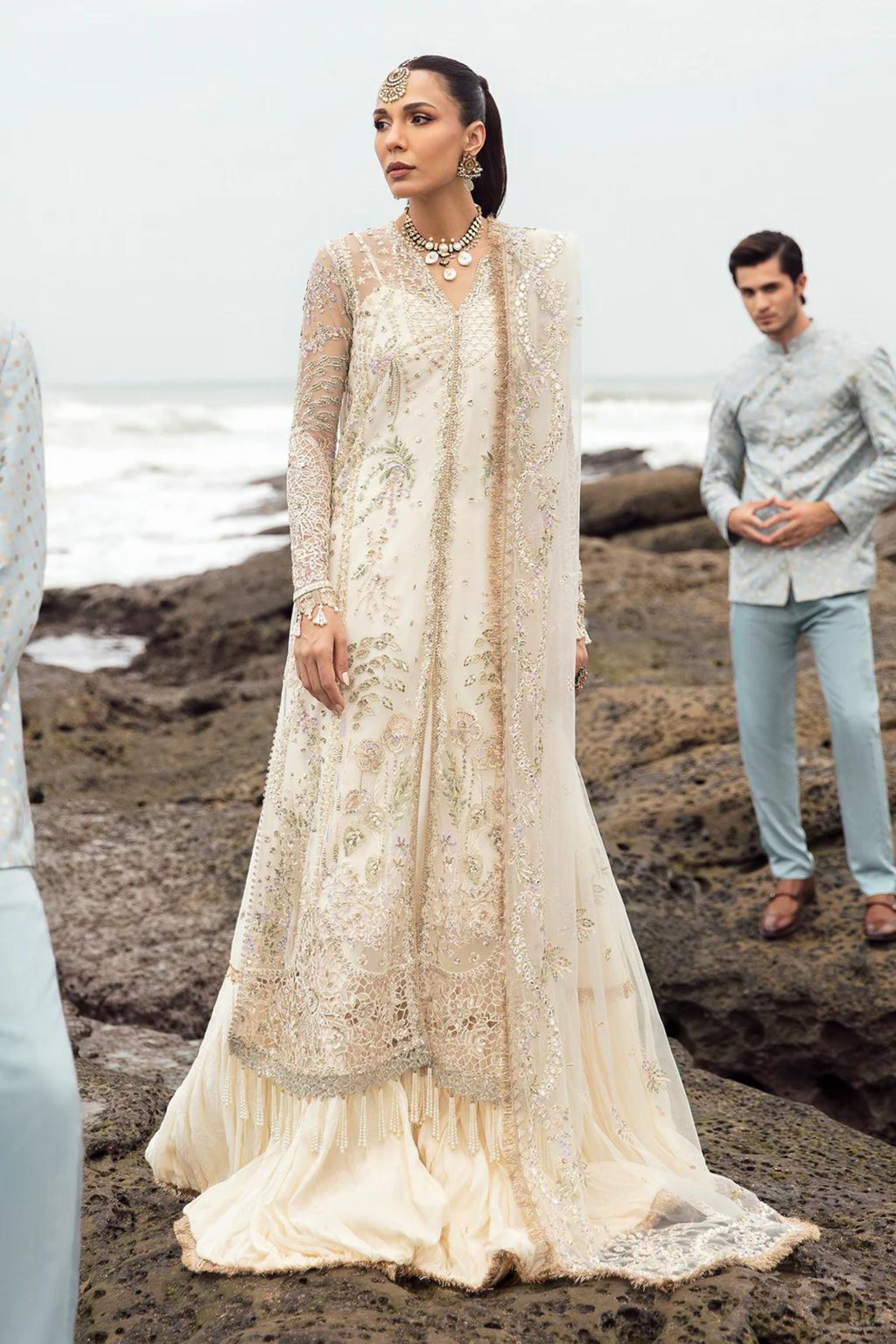 Pakistani Wedding Suits For Women In Sydney AU