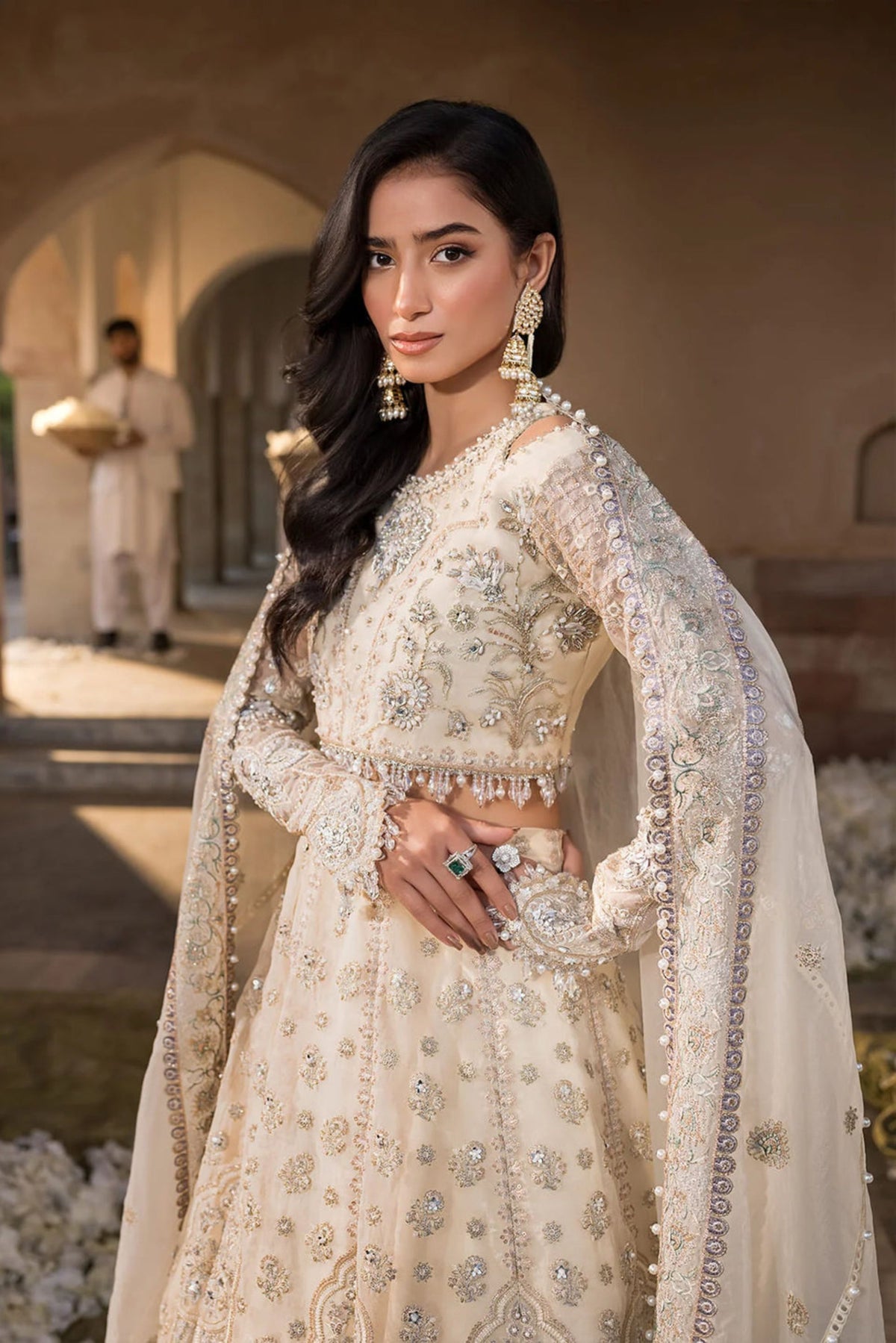 Traditional Pakistani Wedding Outfits 