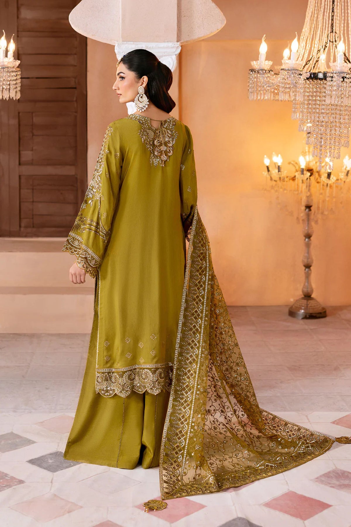 Pakistani Wedding Party Outfits In Cnaberra AU