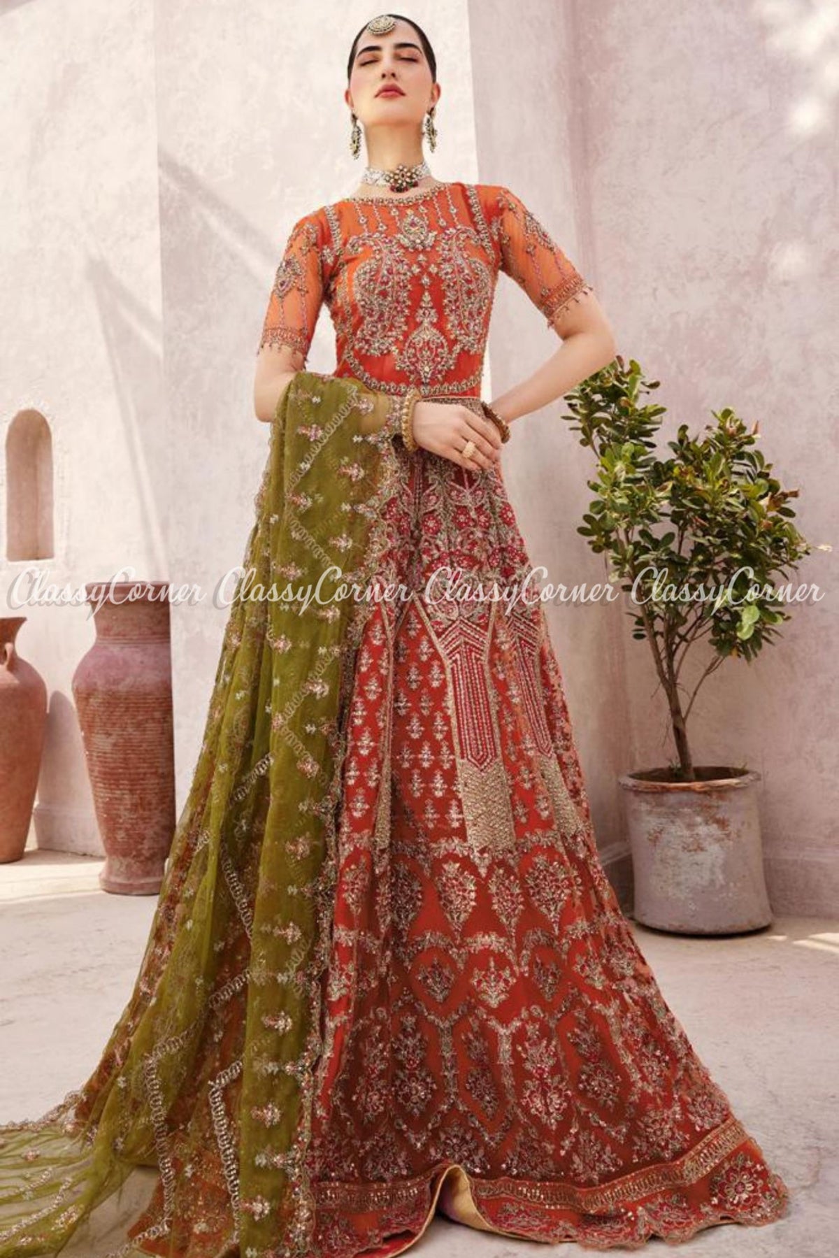 Pakistani wedding clothes for females in Sydney