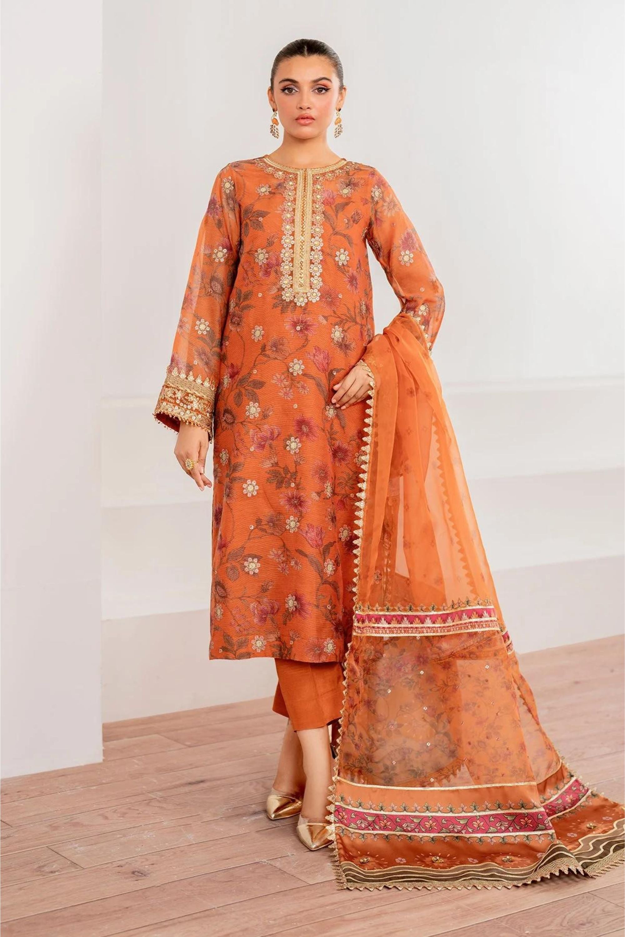 Party Dress For Pakistani Wedding