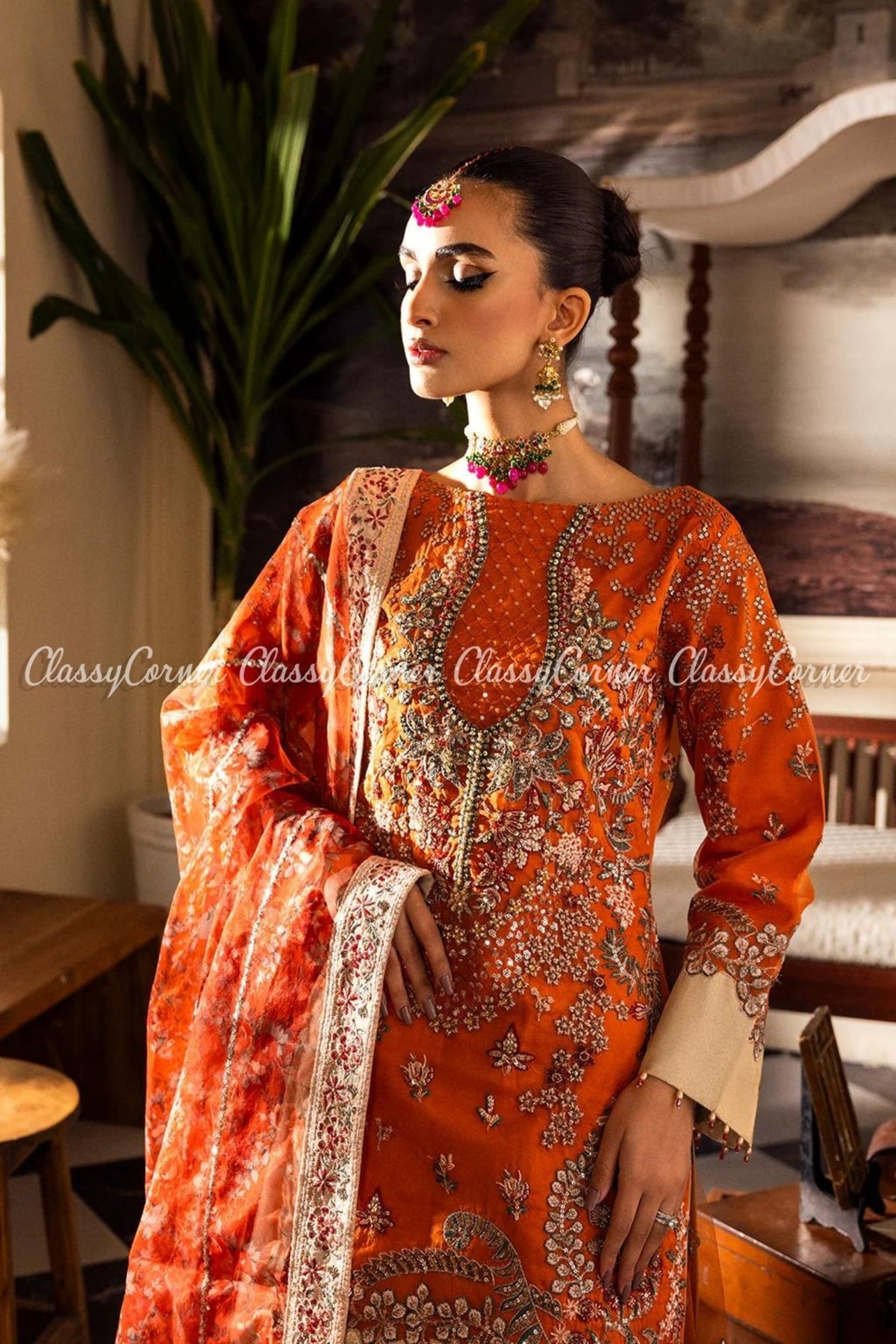 latest wedding outfits pakistani