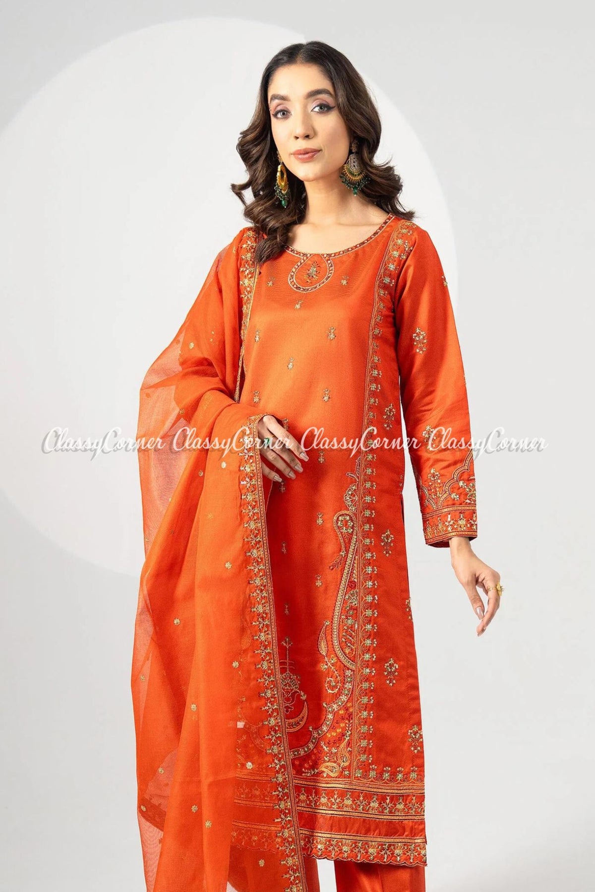 Pakistani wedding fashion for women