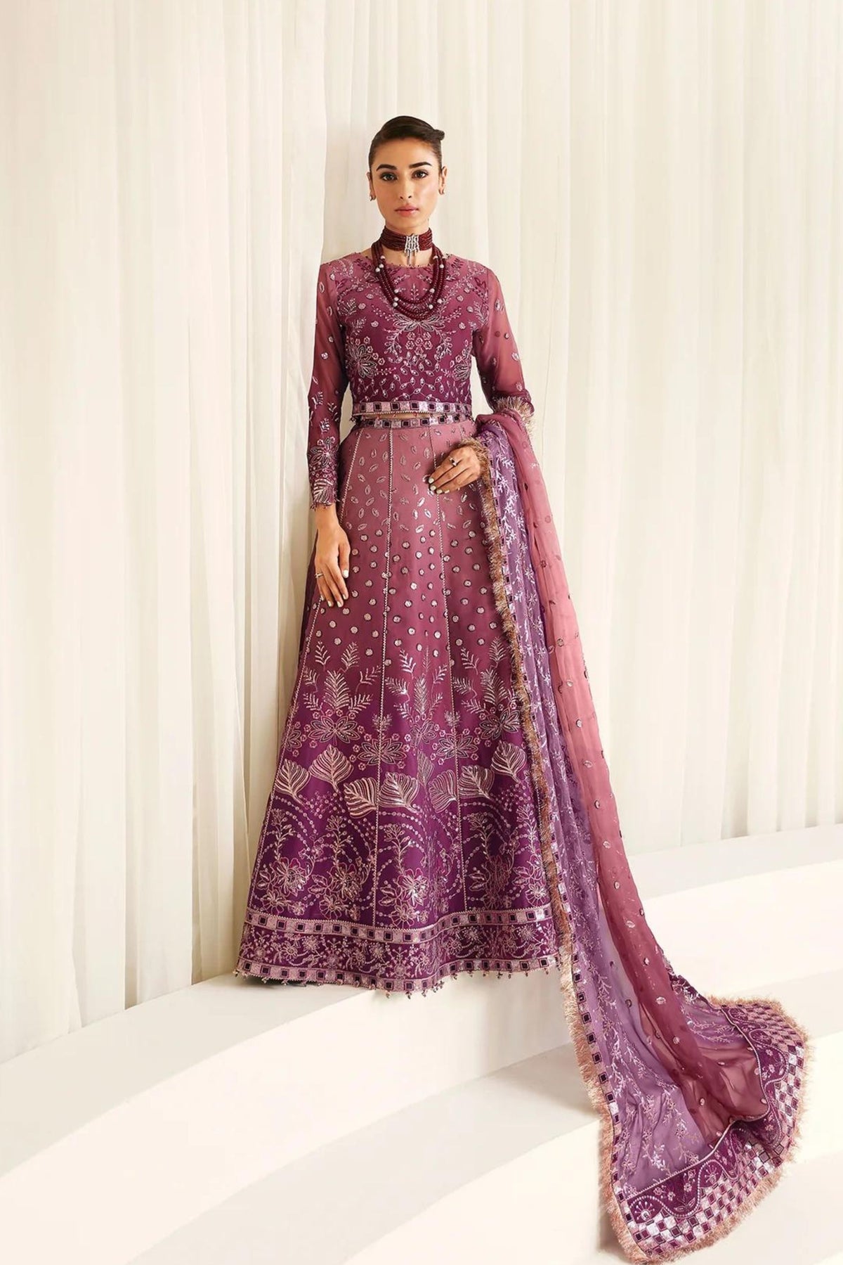 Wedding wear pakistani outfits Online