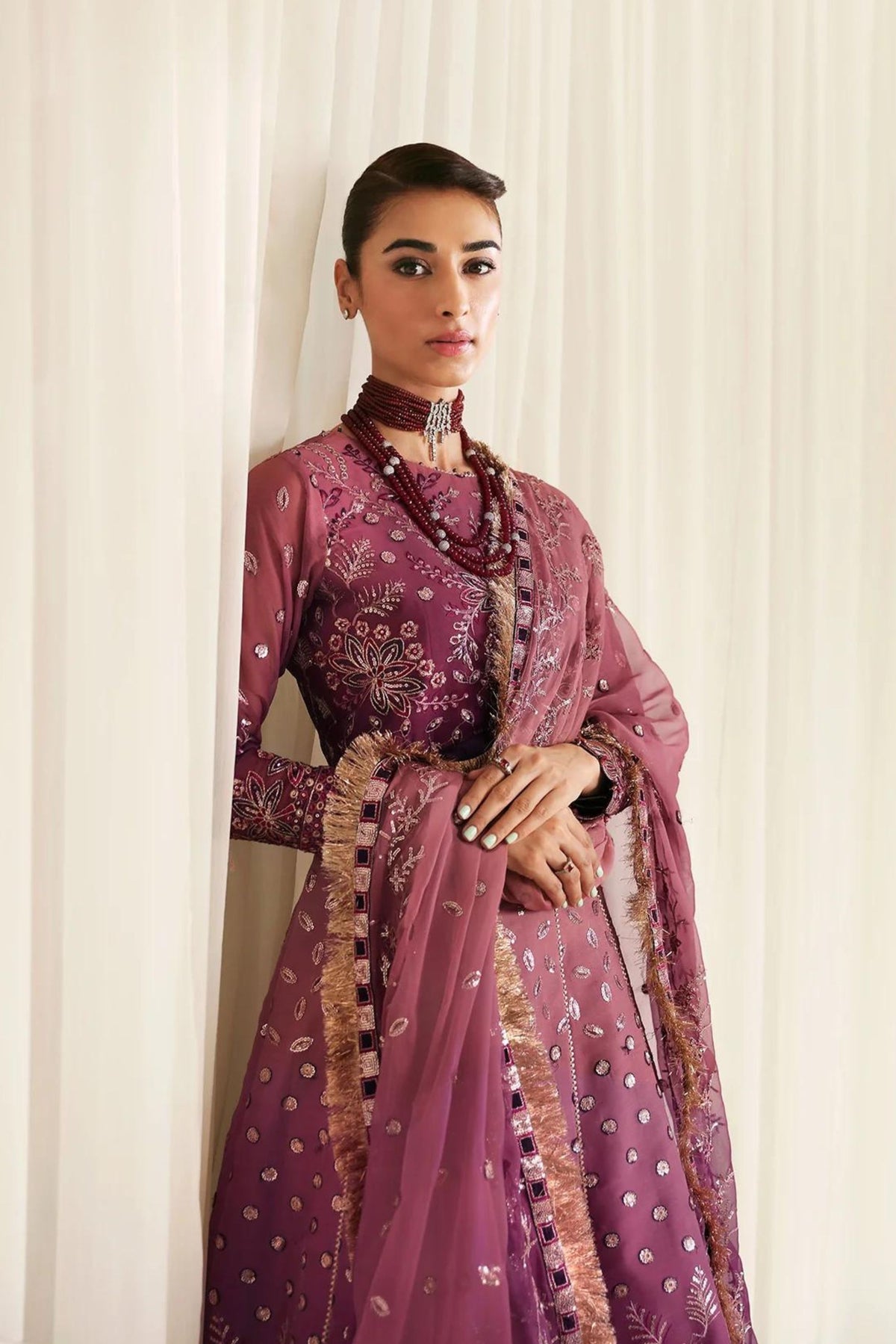 Wedding wear pakistani outfits Online