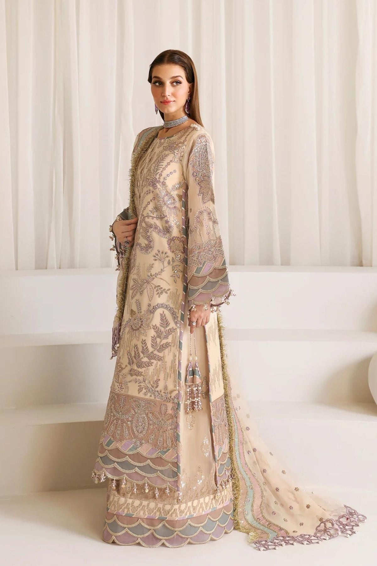 Pakistani Wedding Suits For Women