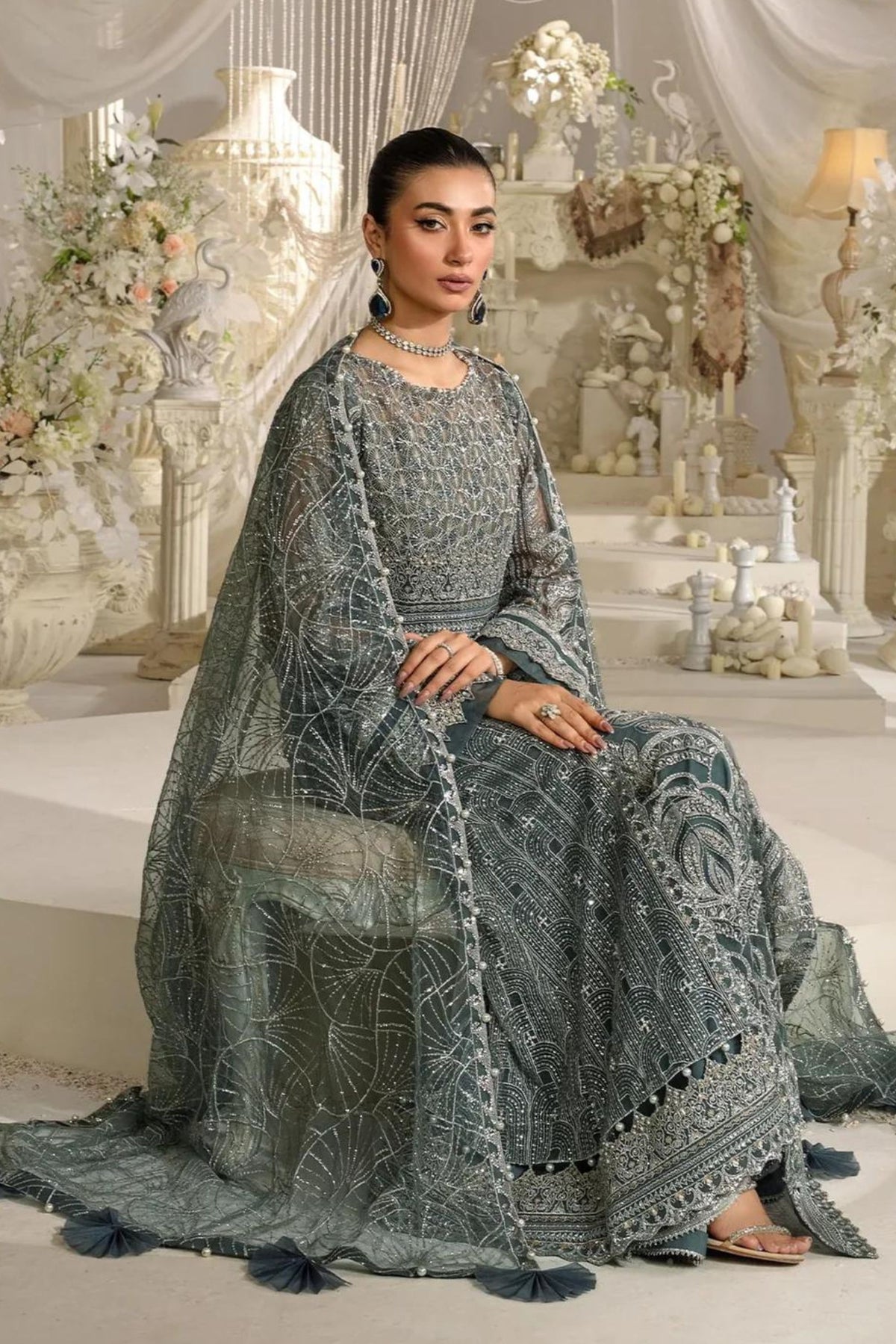 Designer Pakistani Outfits Online