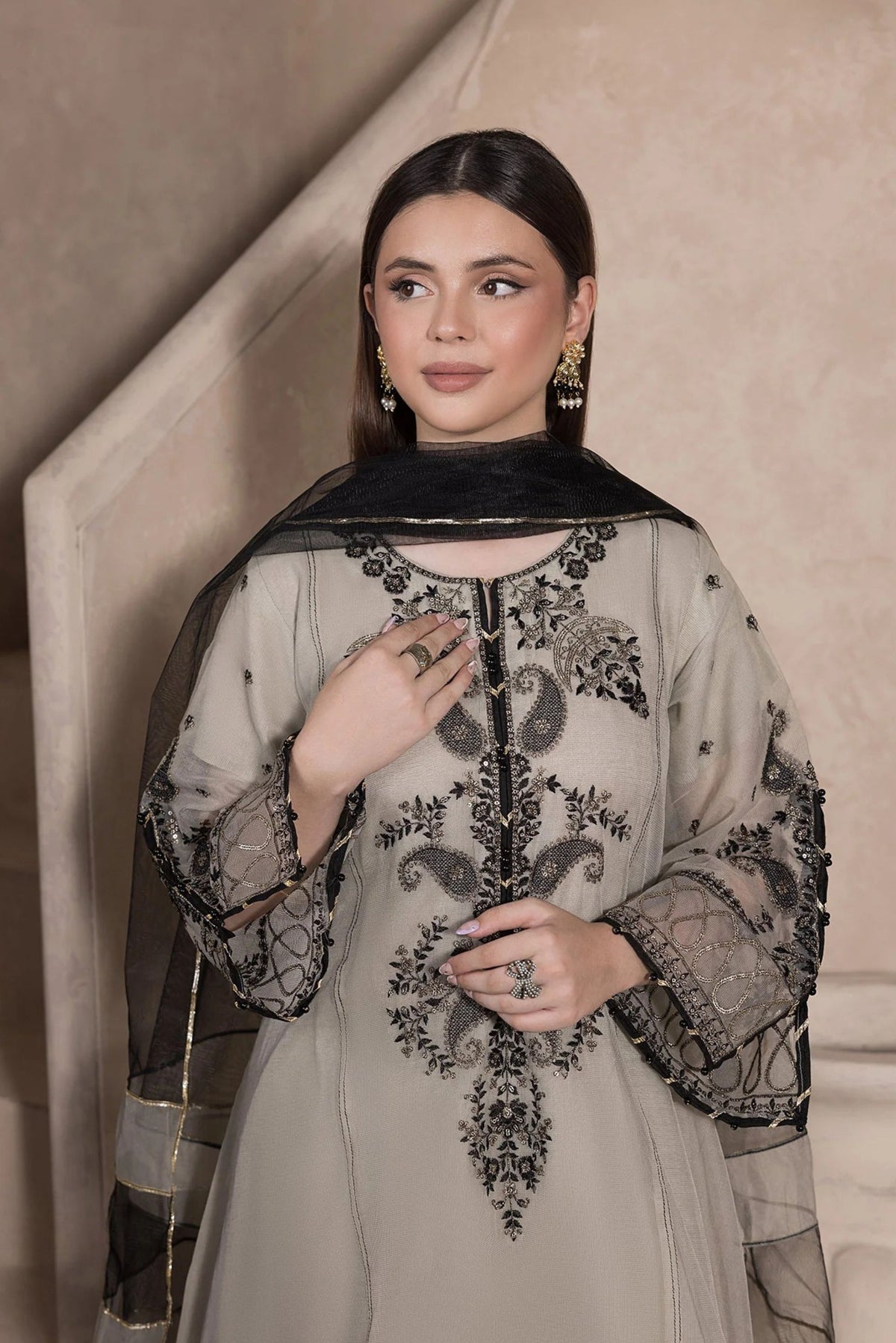 Pakistani Party Wear Dresses Online