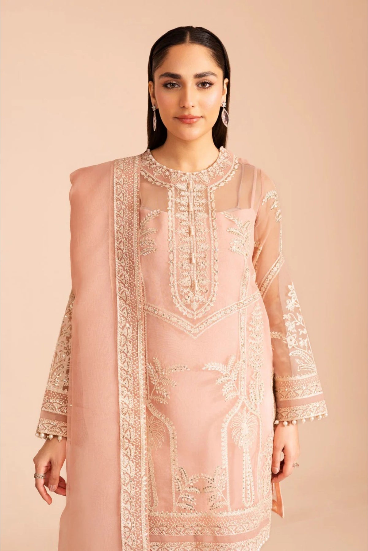Wedding wear Pakistani outfits Online