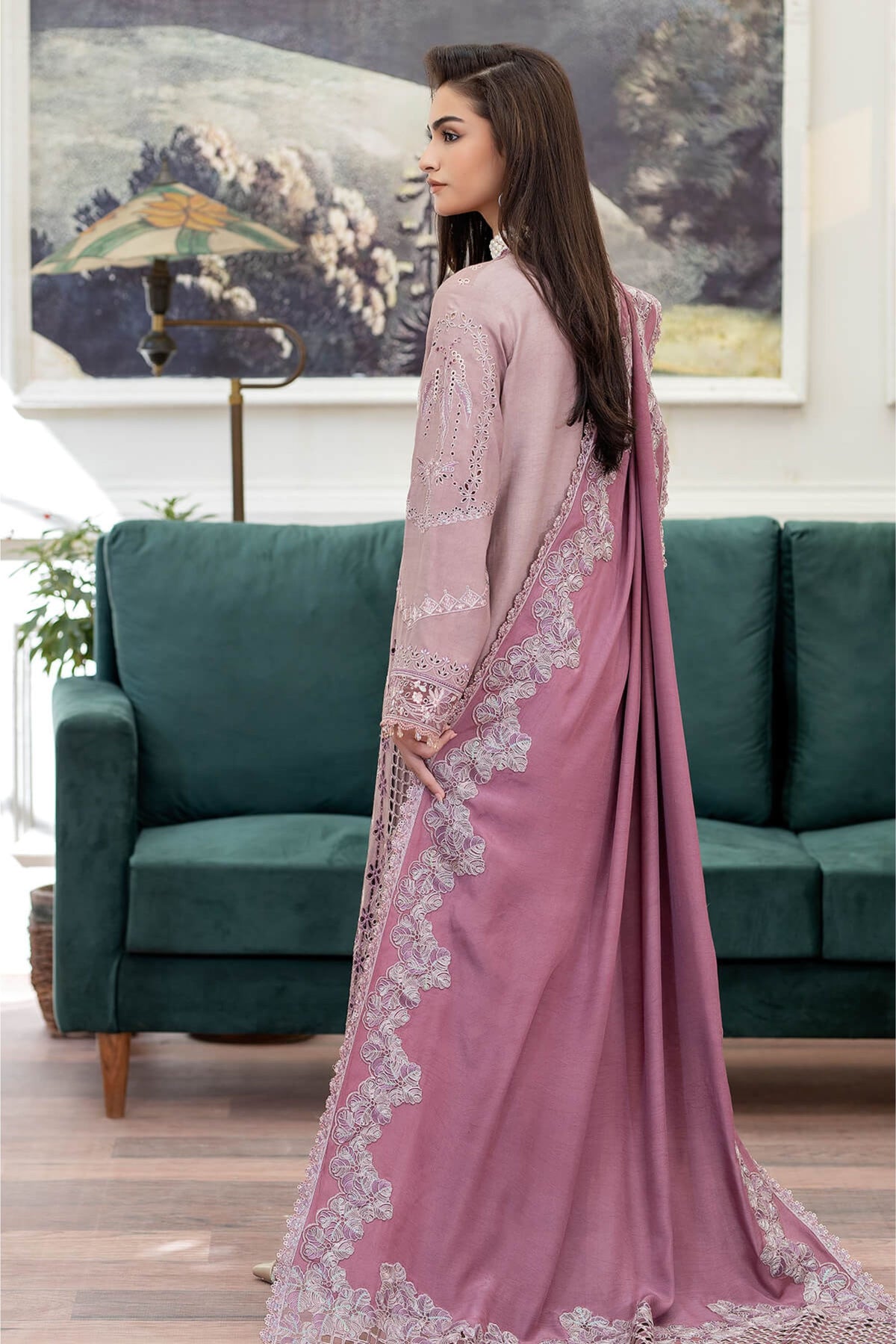 Pakistani Party Wear Suits For Weddings