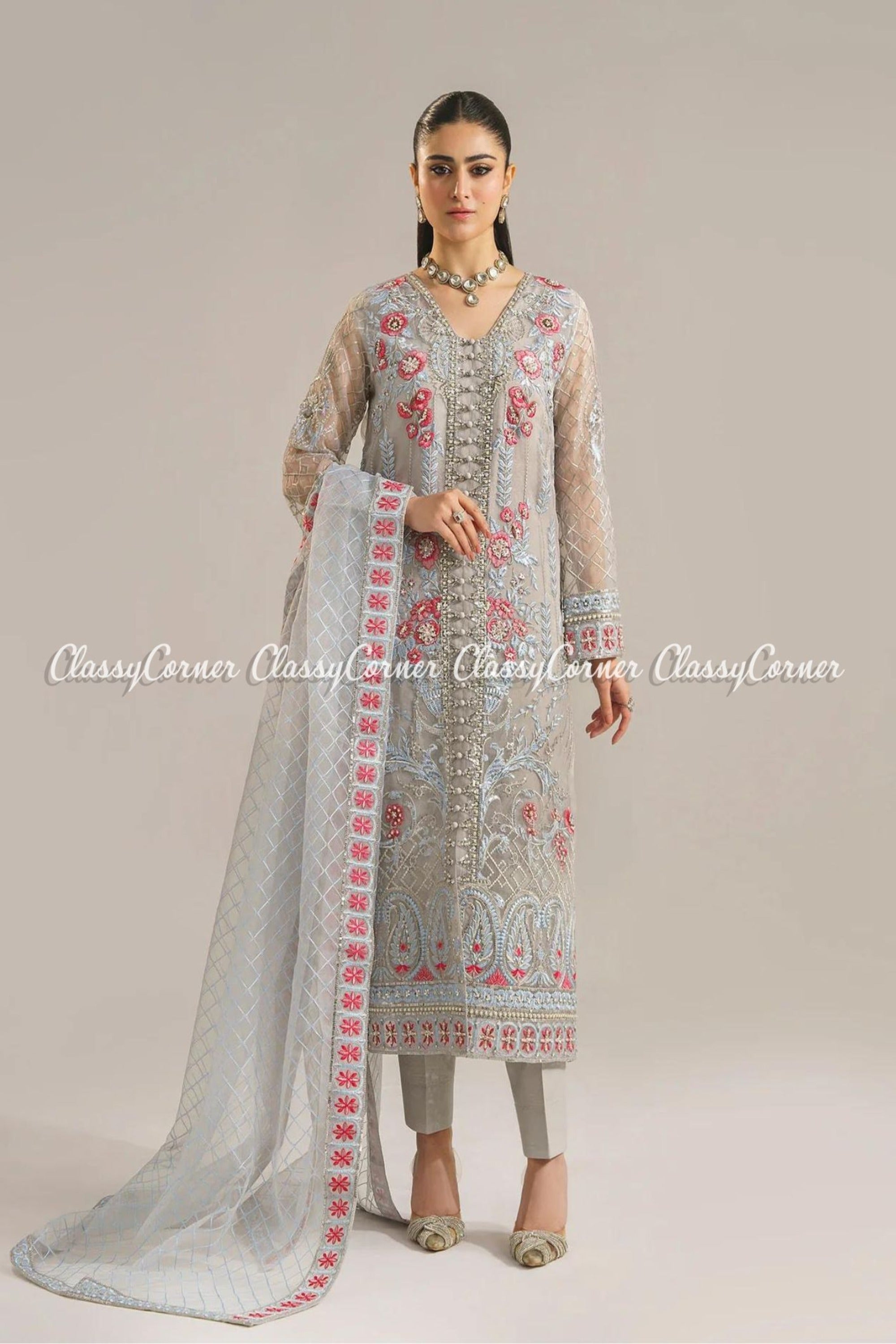 Pakistani Party Wear Salwar Kameez