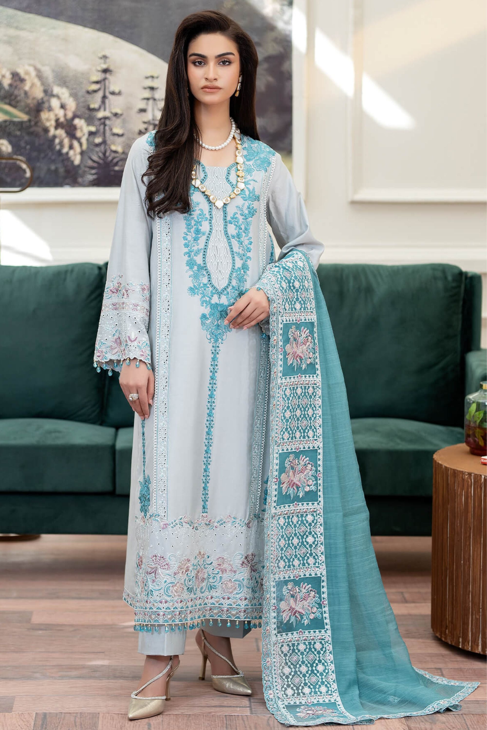 Pakistani Party Wear Suits For Weddings