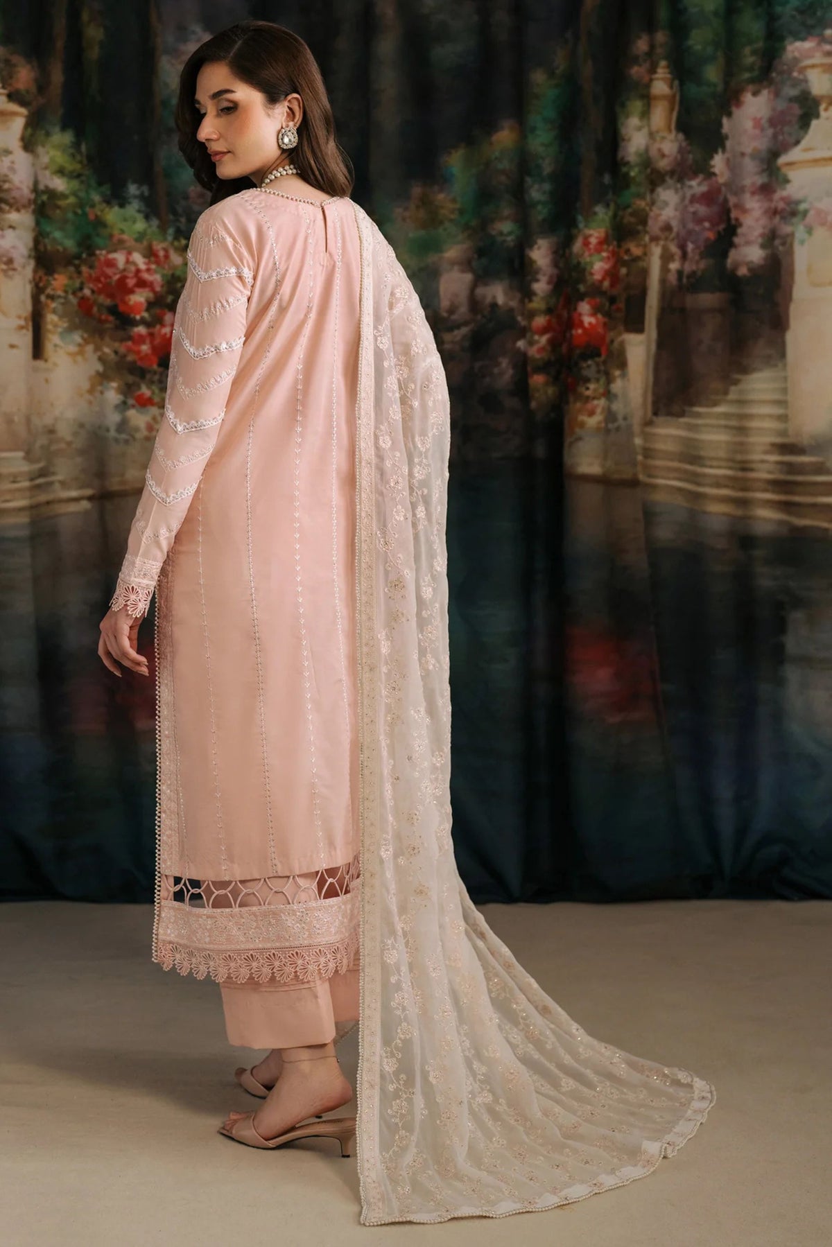 Desi Pakistani Wedding Outfits