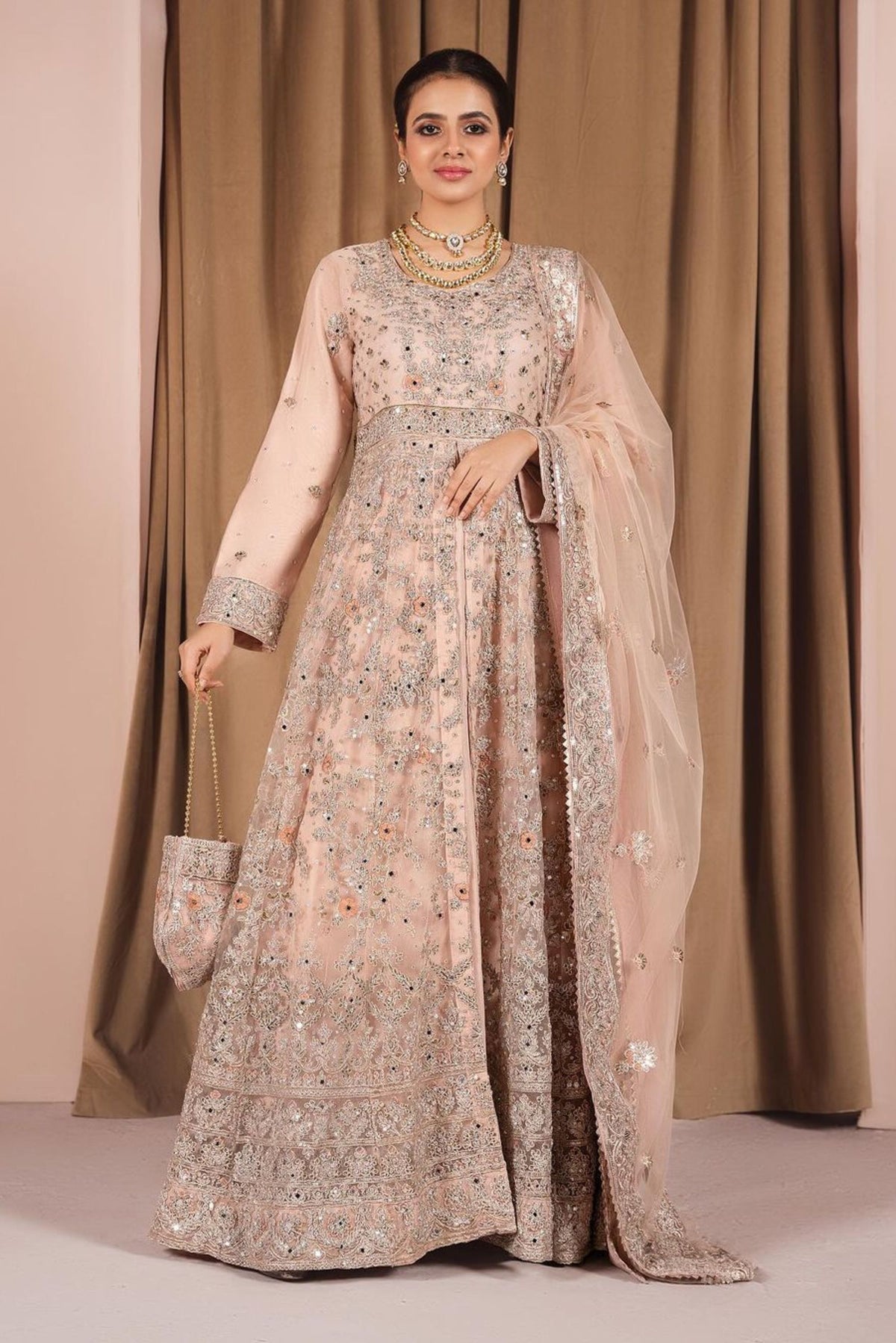 Pakistani Wedding Party Outfits