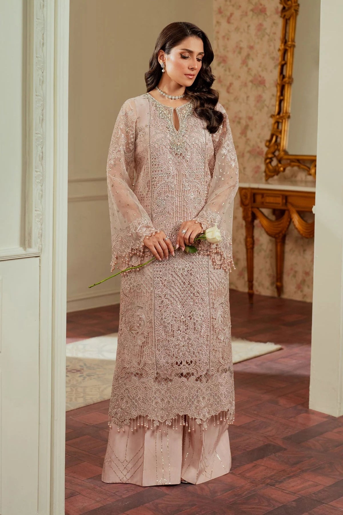 Pakistani Wedding Suits For Women