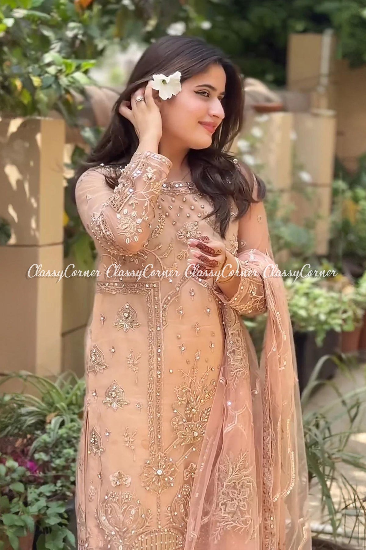 pakistani wedding outfits for ladies