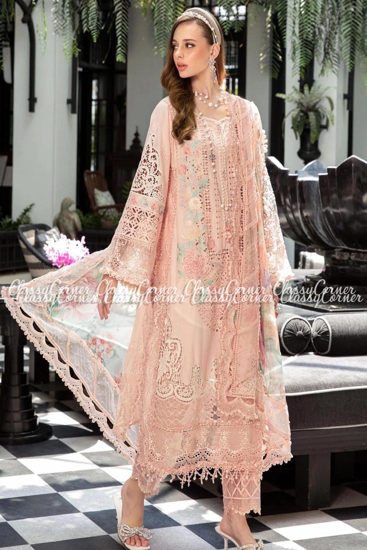 Pink Lawn Embroidered Pakistani Salwar Kameez