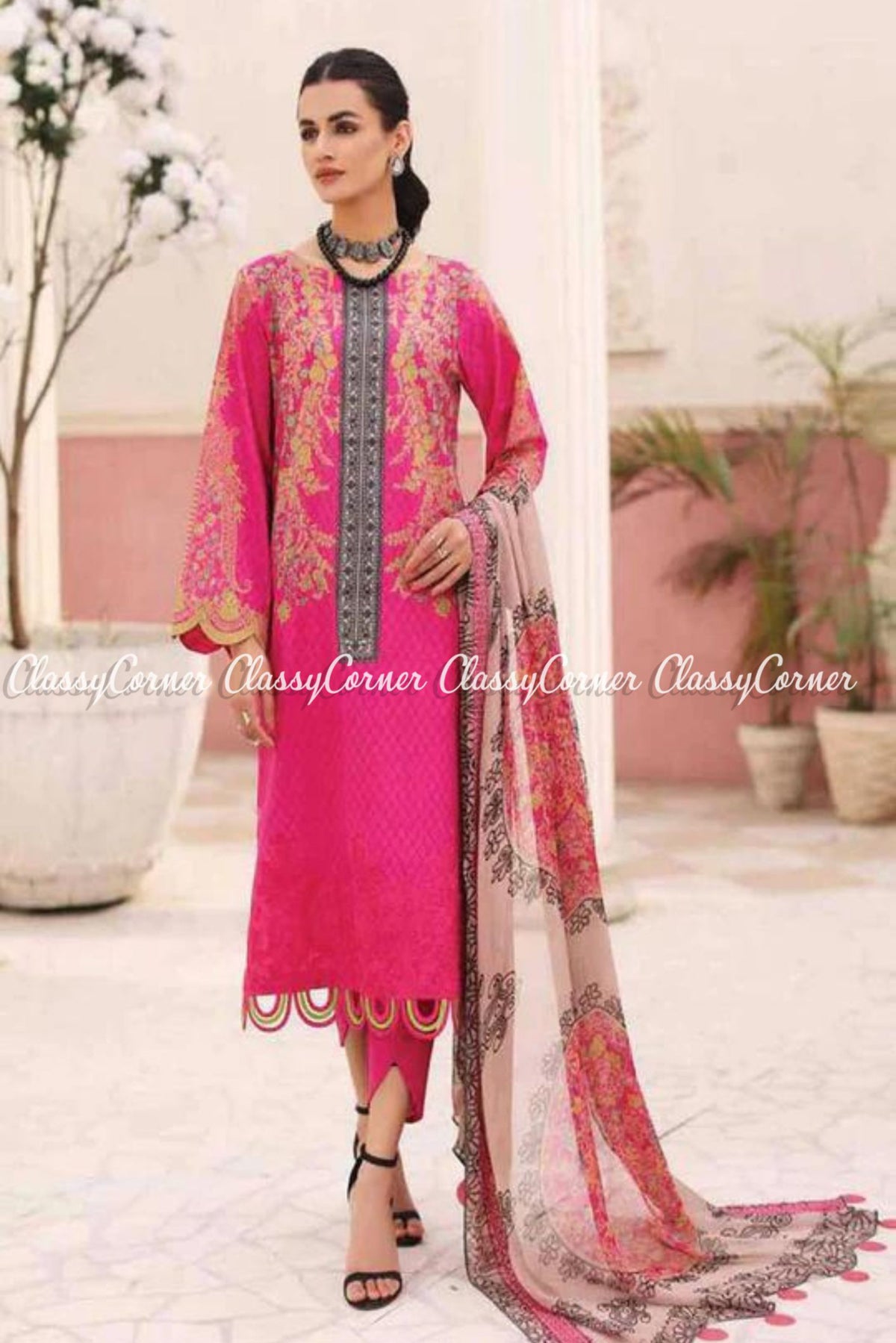 Pink Lawn Embroidered Pakistani Salwar Kameez