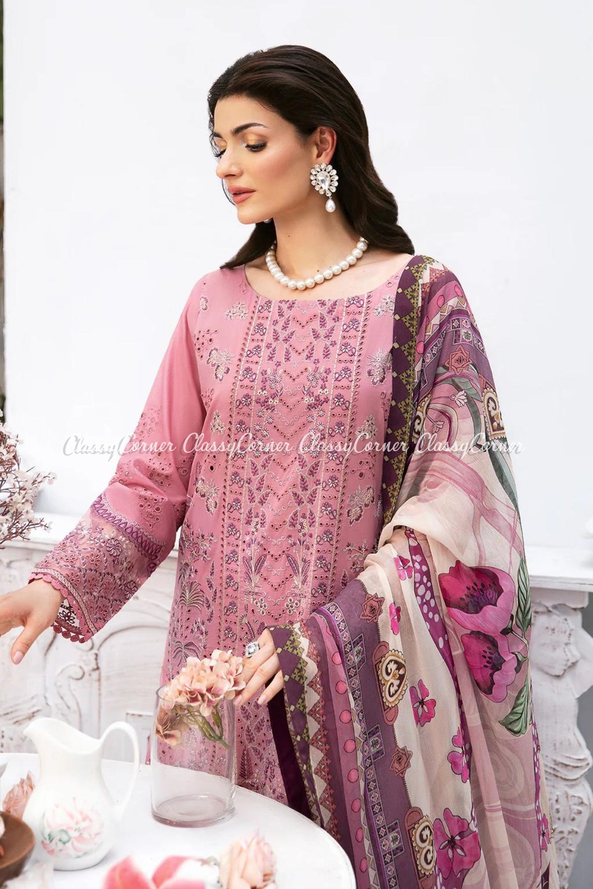 traditional pakistani clothing