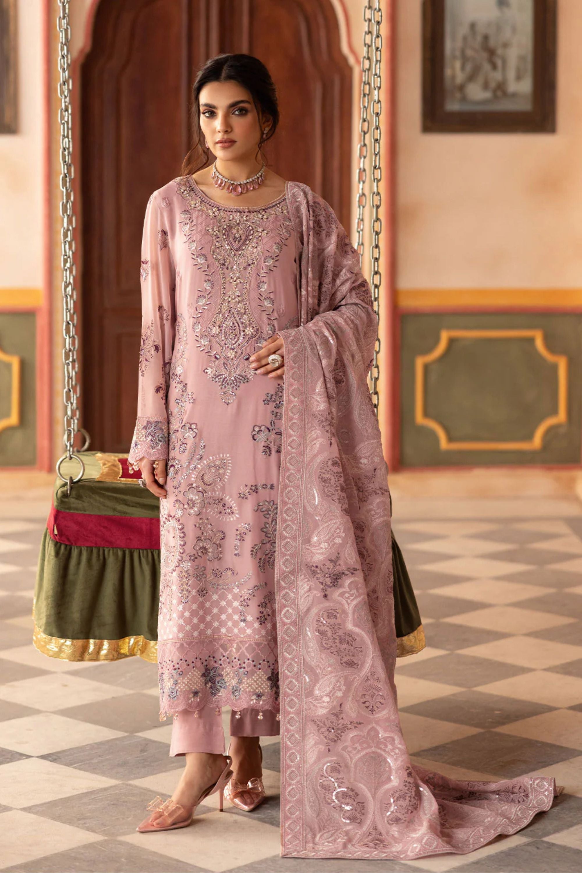 Guest Outfits To Attend Pakistani Wedding | USA, UK, Canada, and New Zealand