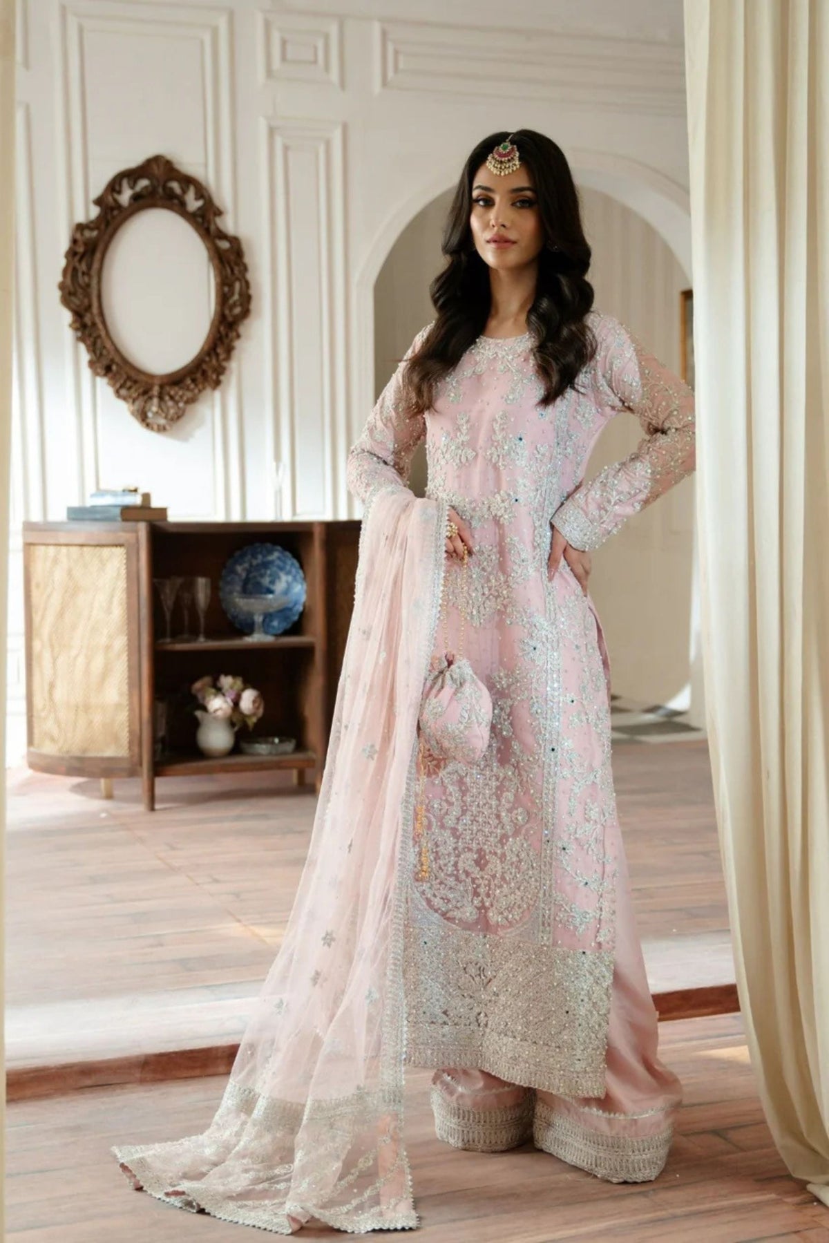 Pakistani Wedding Suits For Women