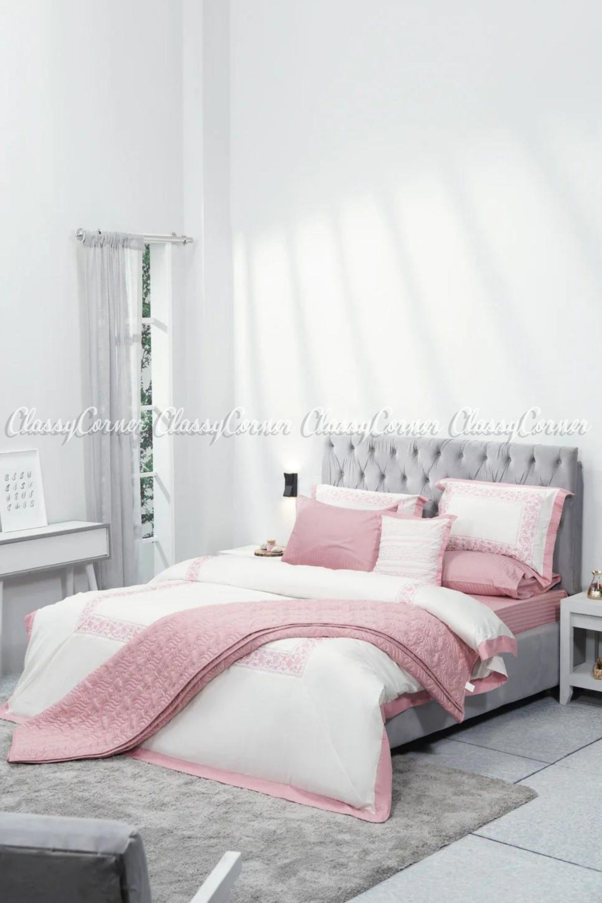 White Pink Cotton Sateen Floral Printed Bed Set