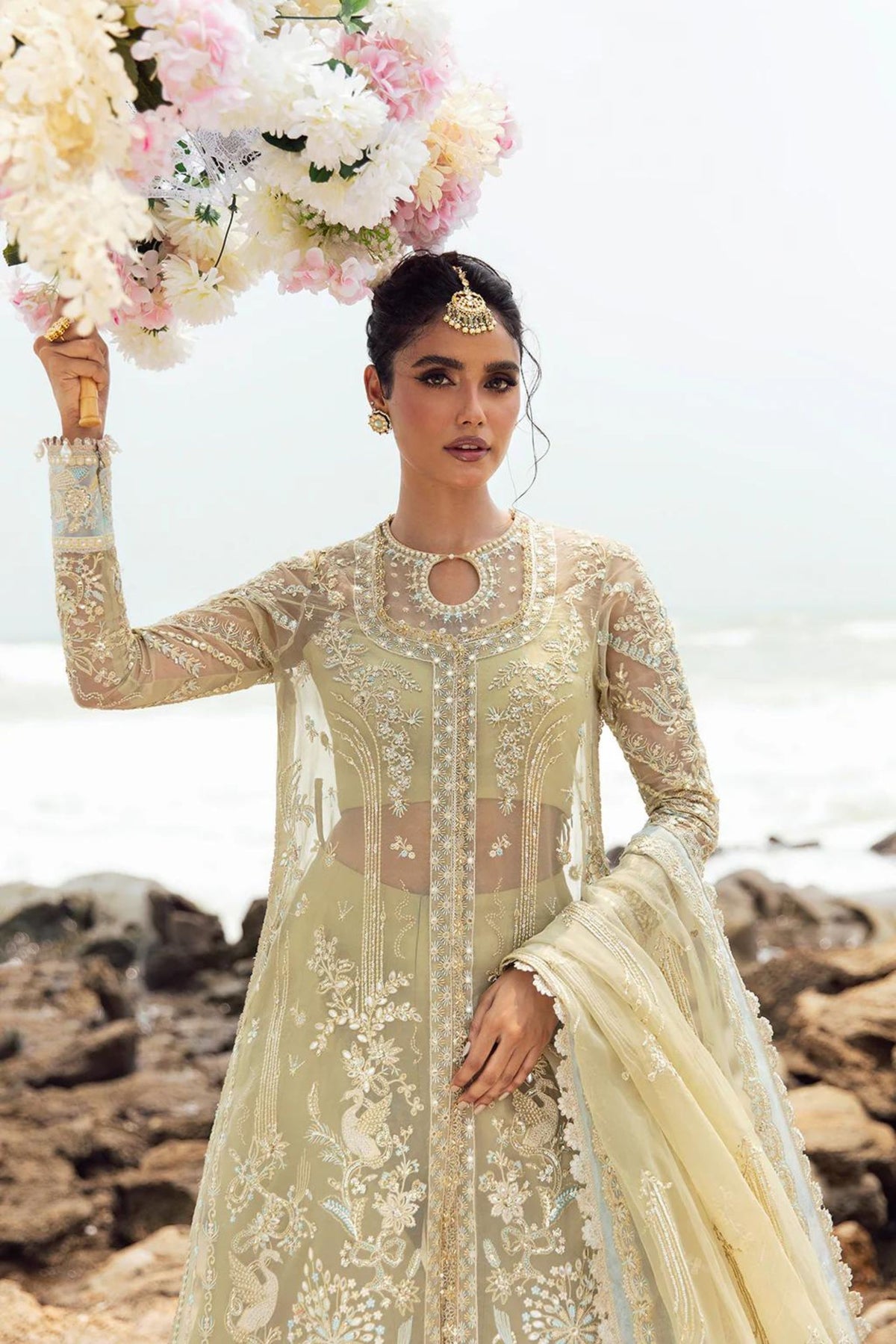 Pakistani Wedding Guest Outfits 2024