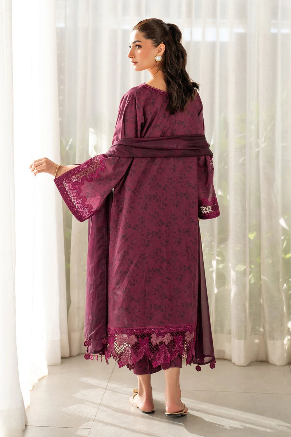 Women Formal Outfits for Get Together