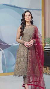 wedding guest outfits pakistani