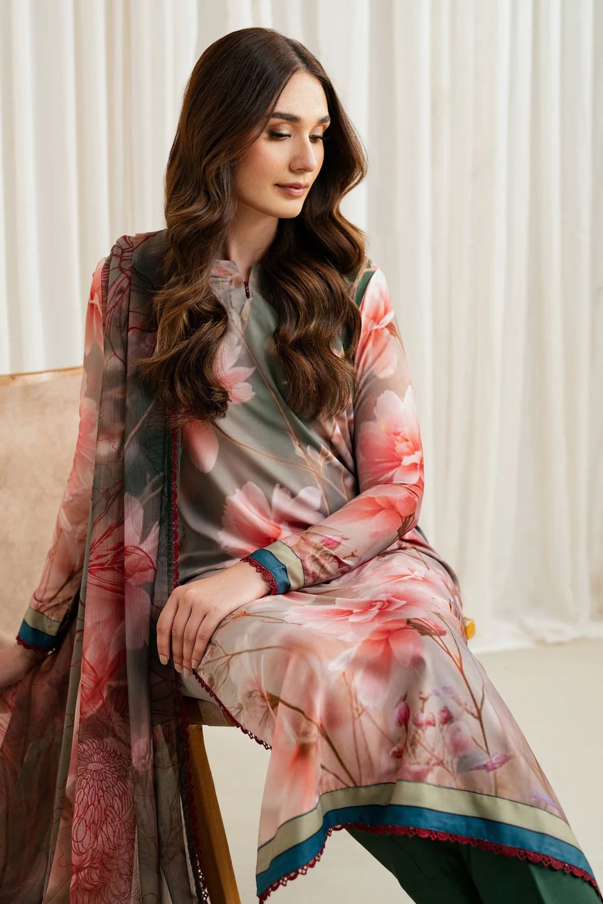 Pakistani Semi Fromal Salwar Kameez Sydney