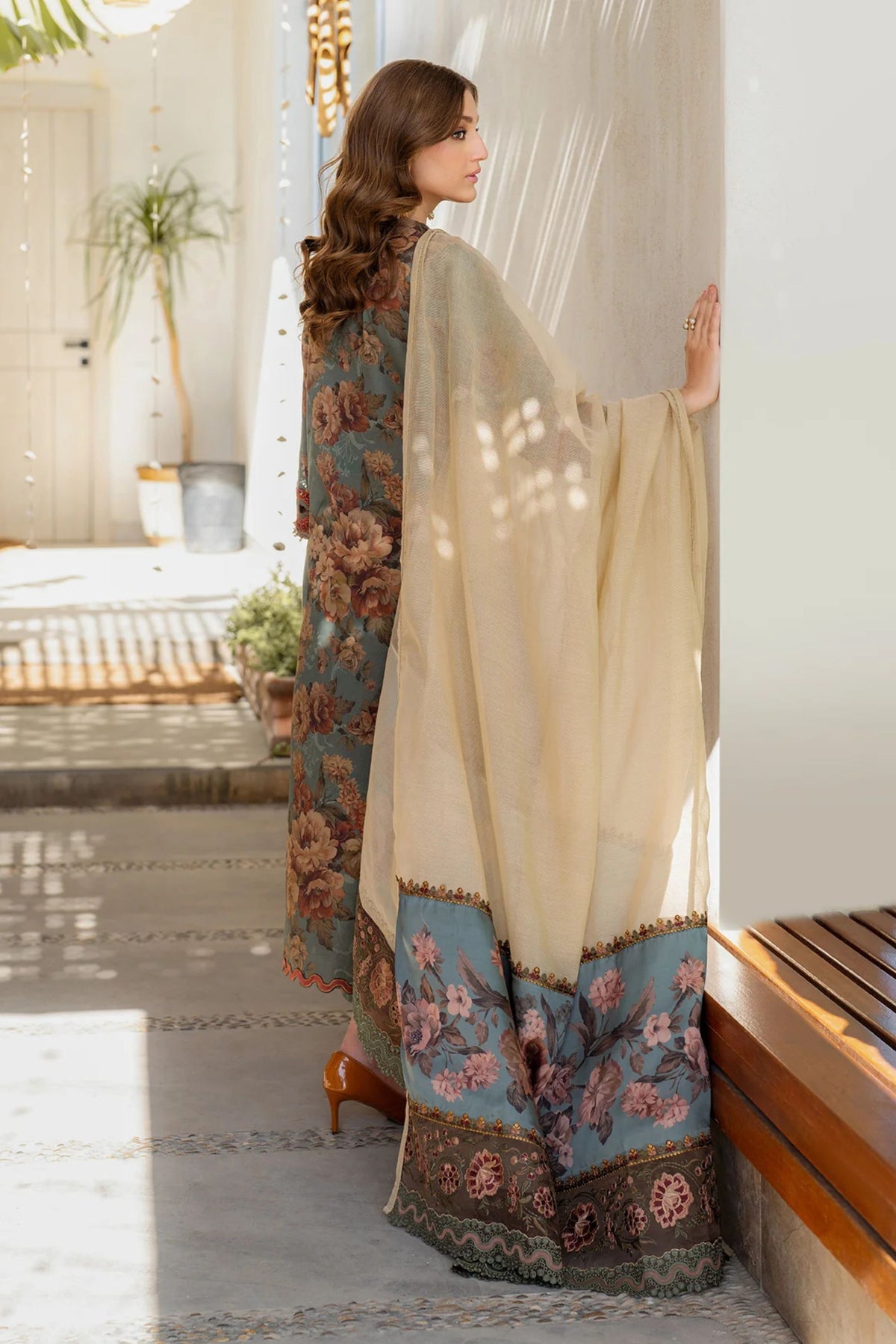 Pakistani Casual Lawn Suits In Australia