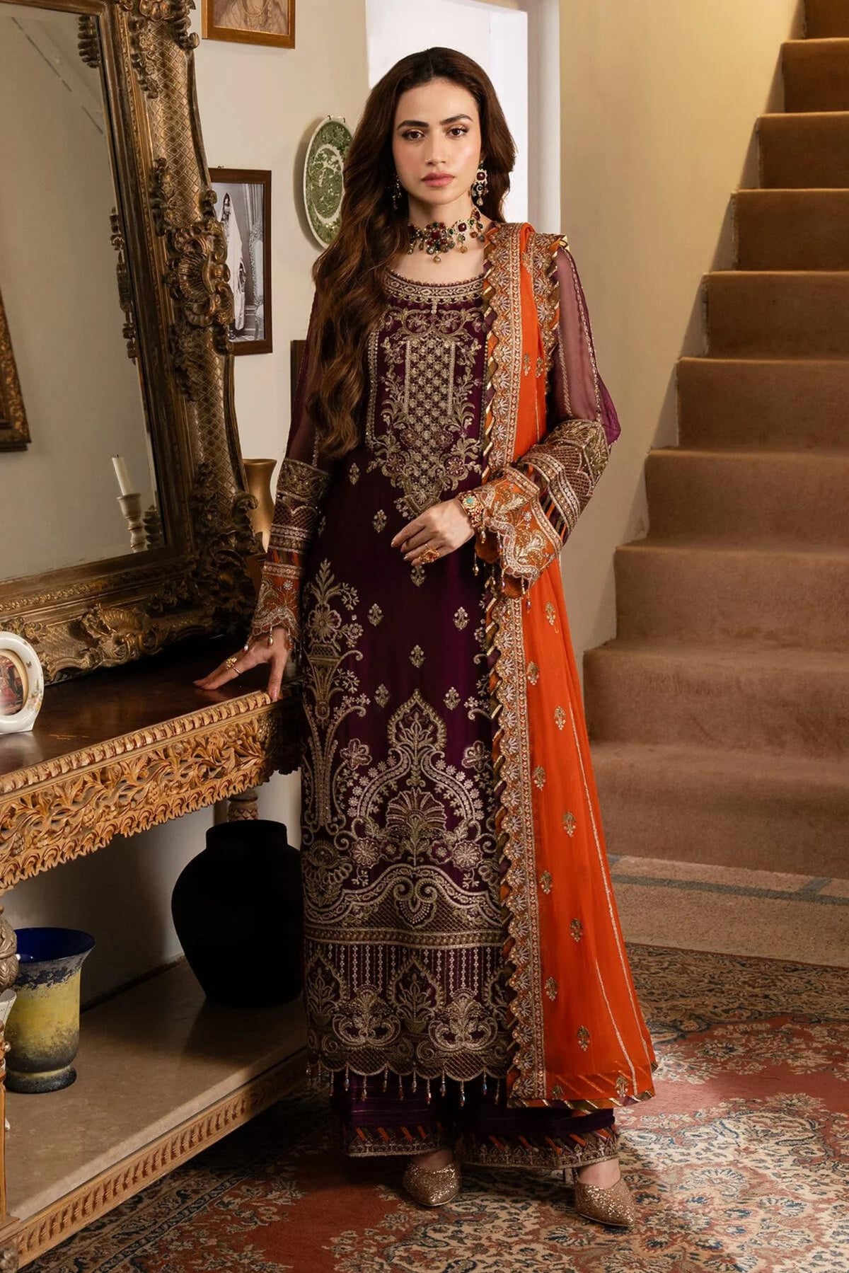 Women Mehndi Wear Salwar Kameez