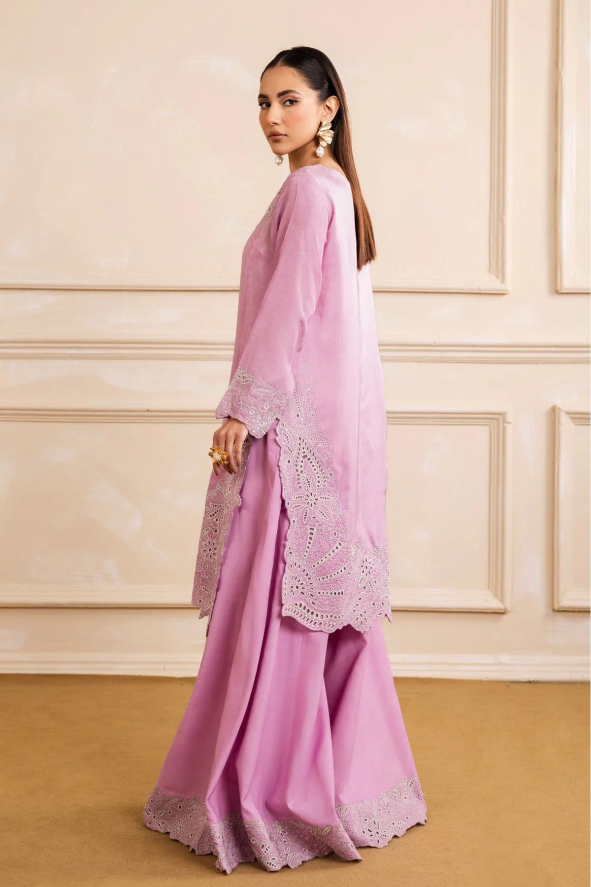 Party wear Pakistani outfits Online
