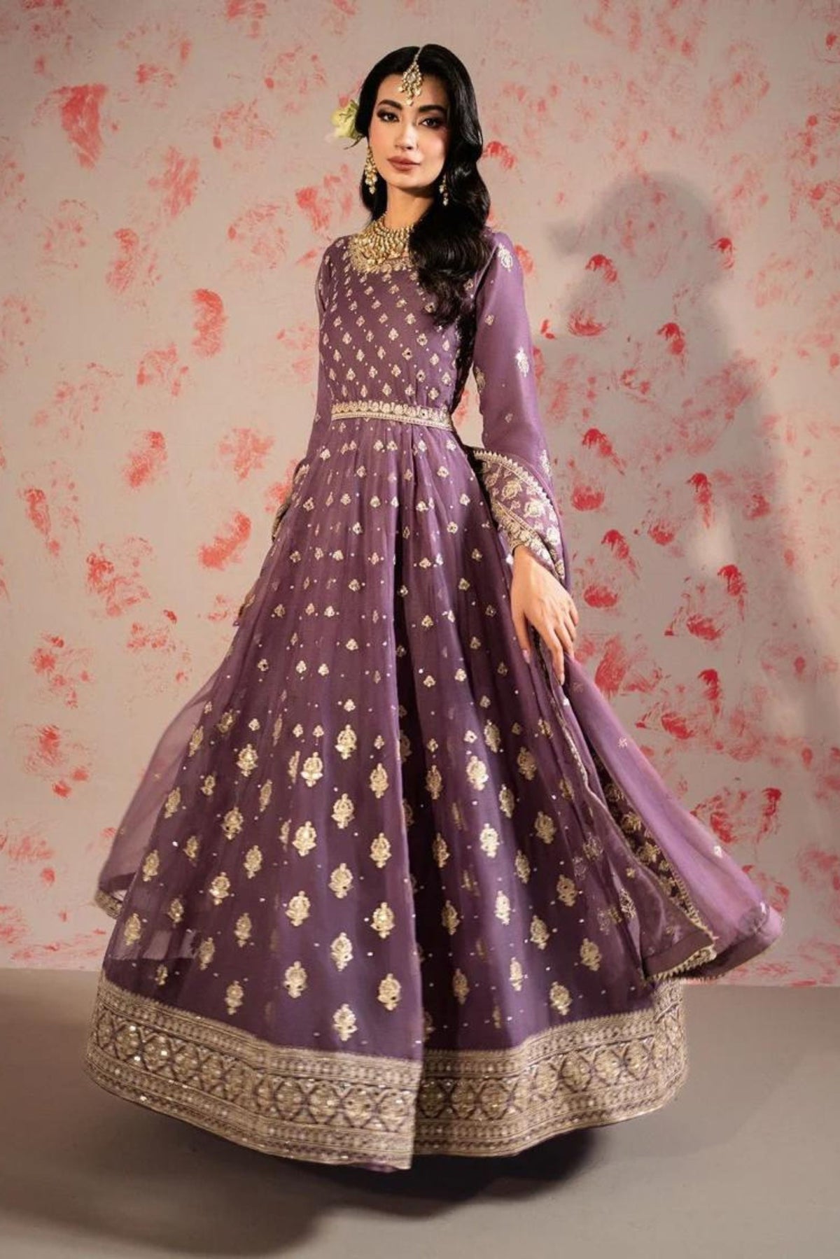 Pakistani Wedding Outfits For Ladies