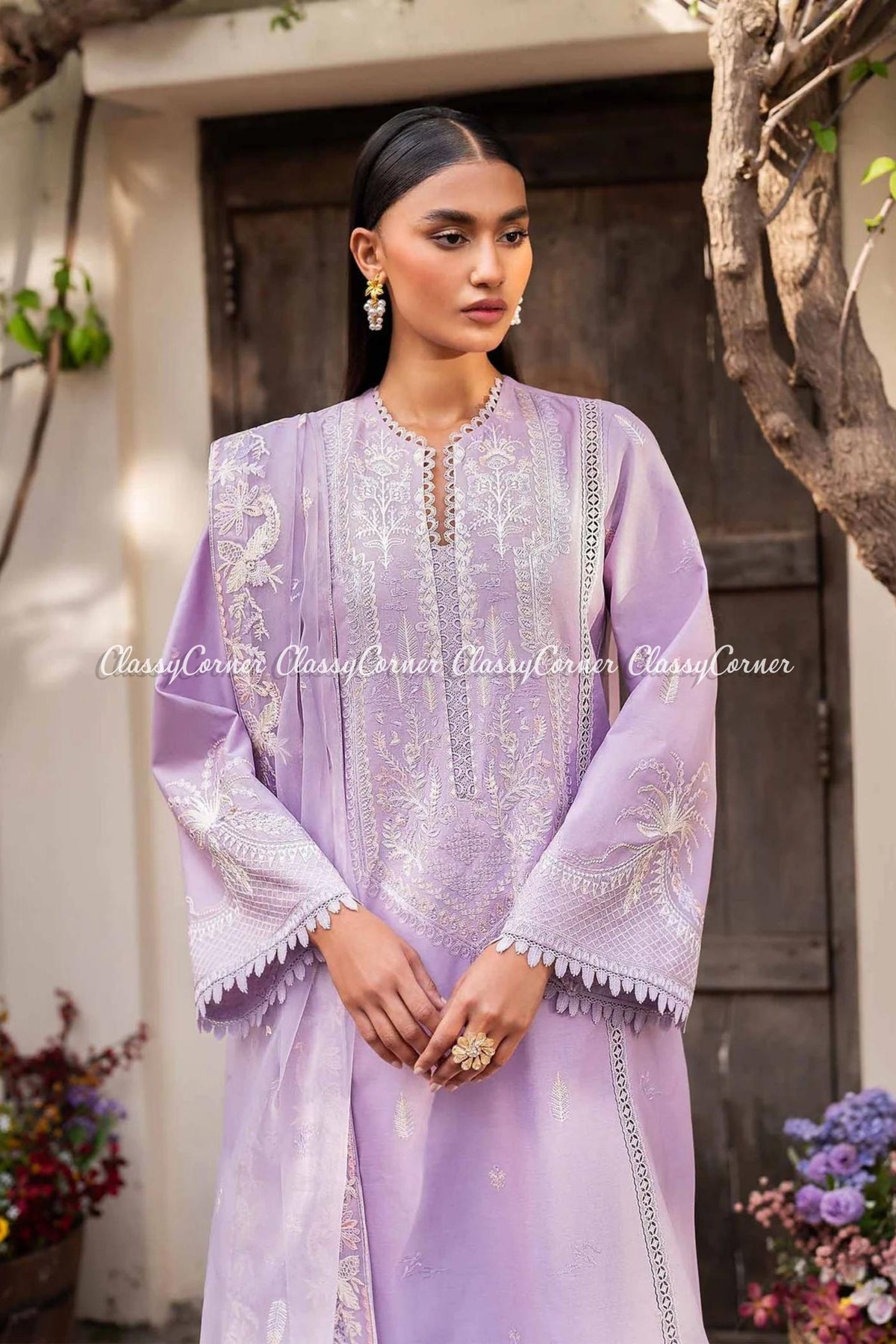 Purple Lawn Embroidered 3pc Suit