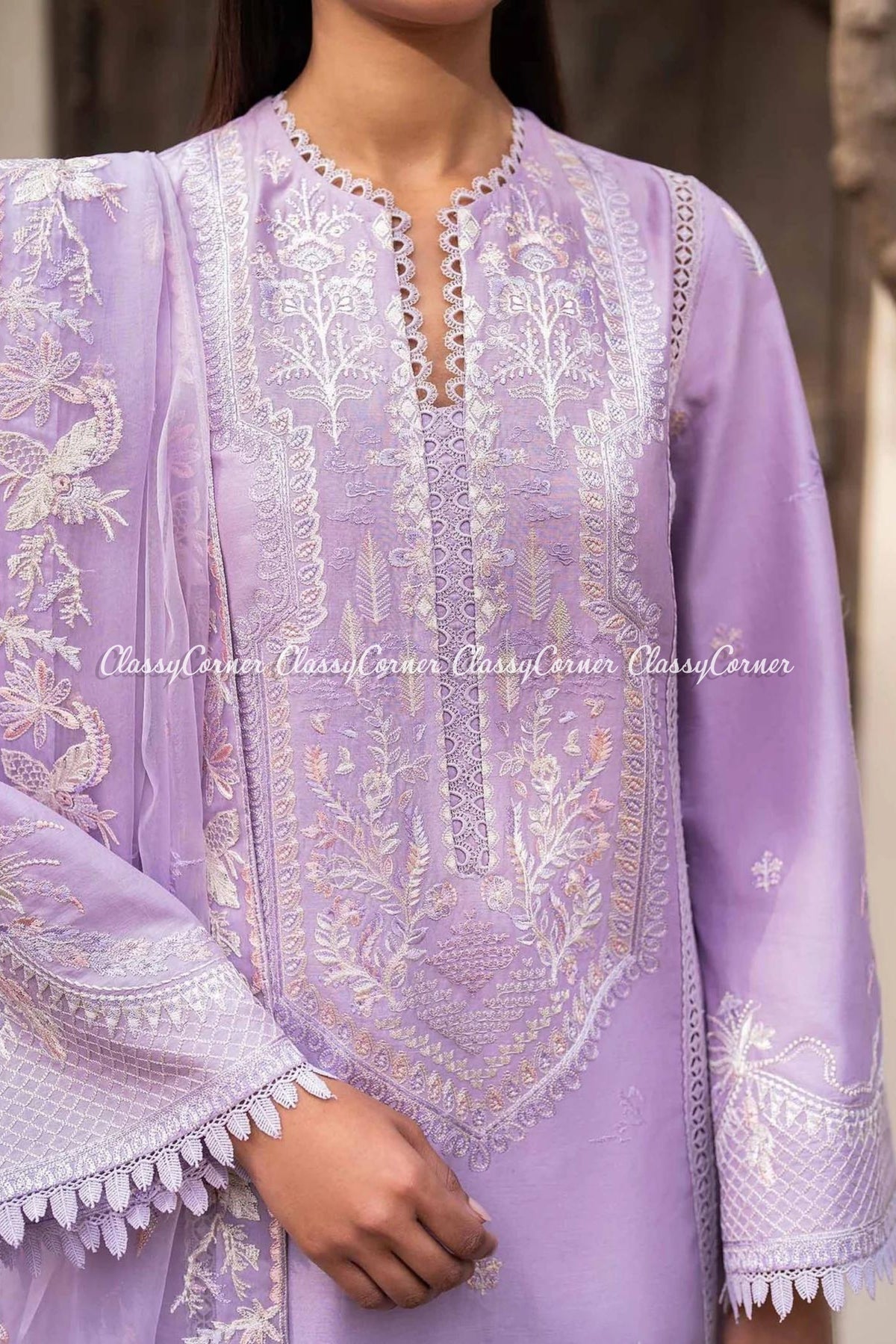 Purple Lawn Embroidered 3pc Suit